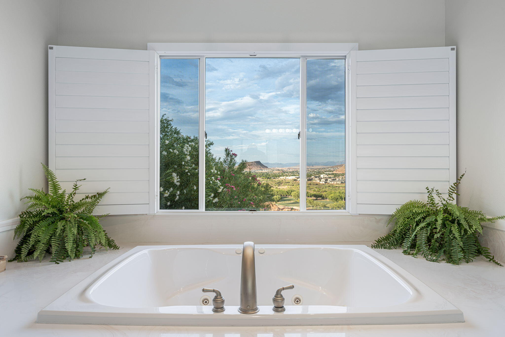 FOREMASTER RIDGE - Residential