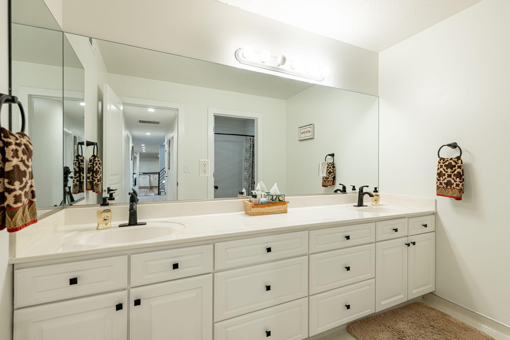 FOREMASTER RIDGE - Residential