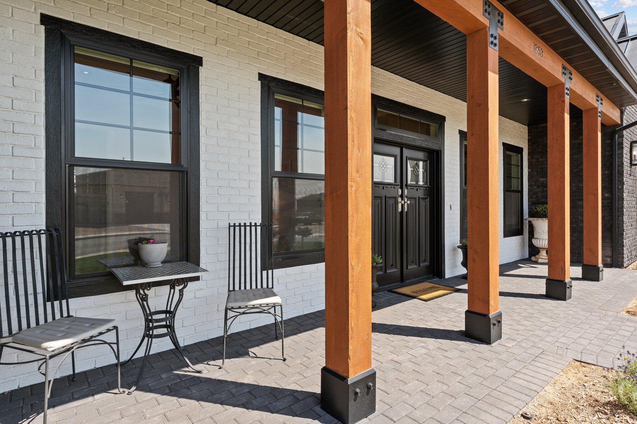 SADDLE BACK RIDGE - Residential