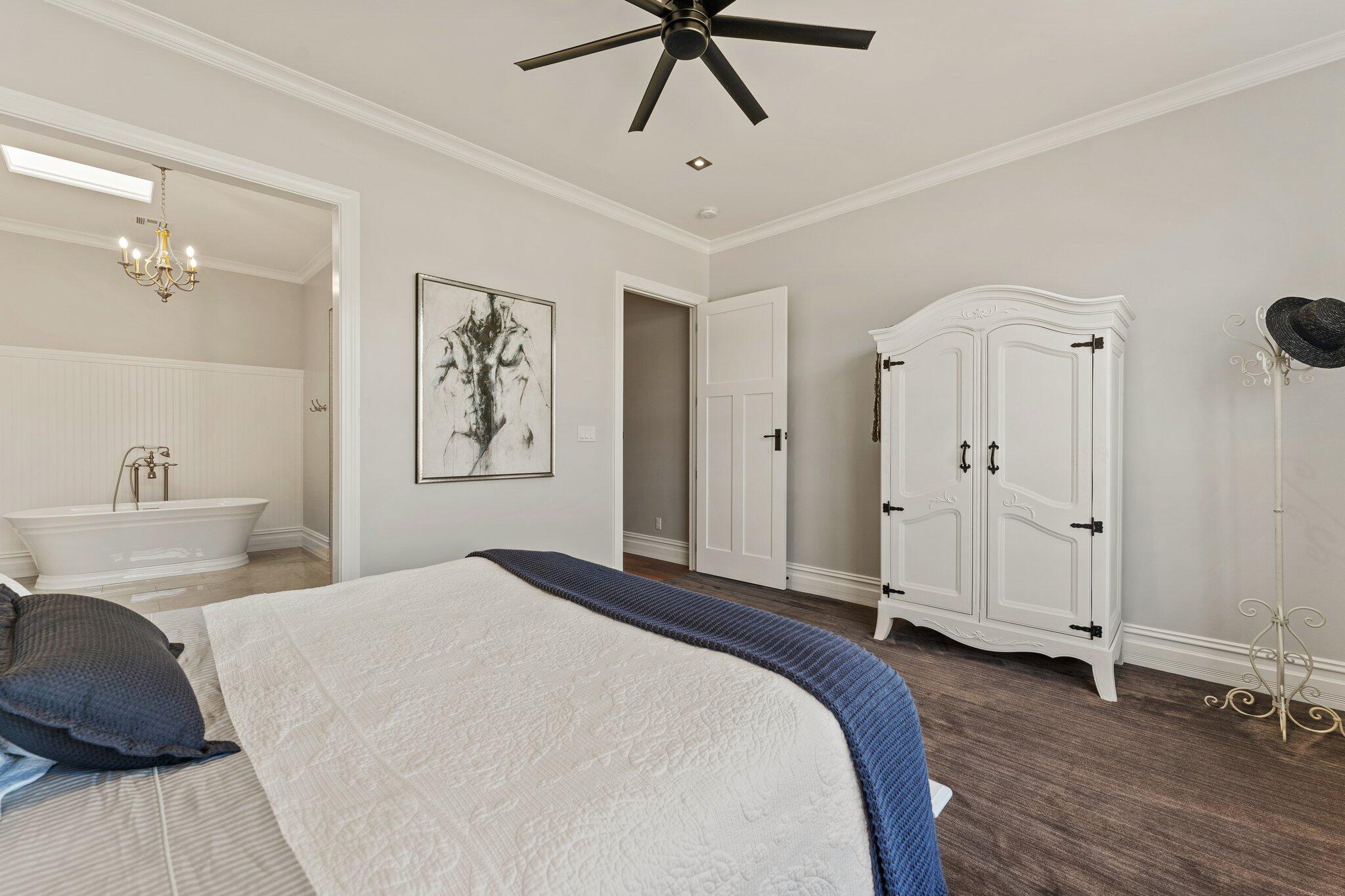 SADDLE BACK RIDGE - Residential