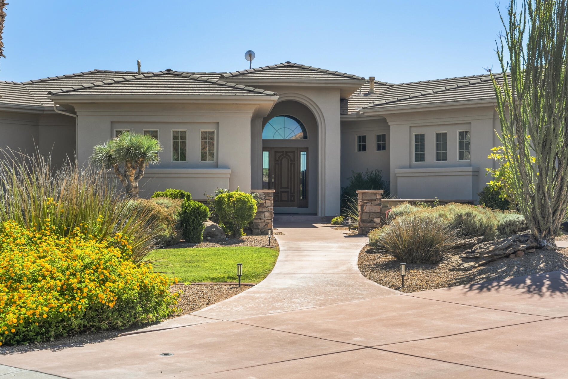 SILVERSTONE AT GREEN SPRINGS - Residential