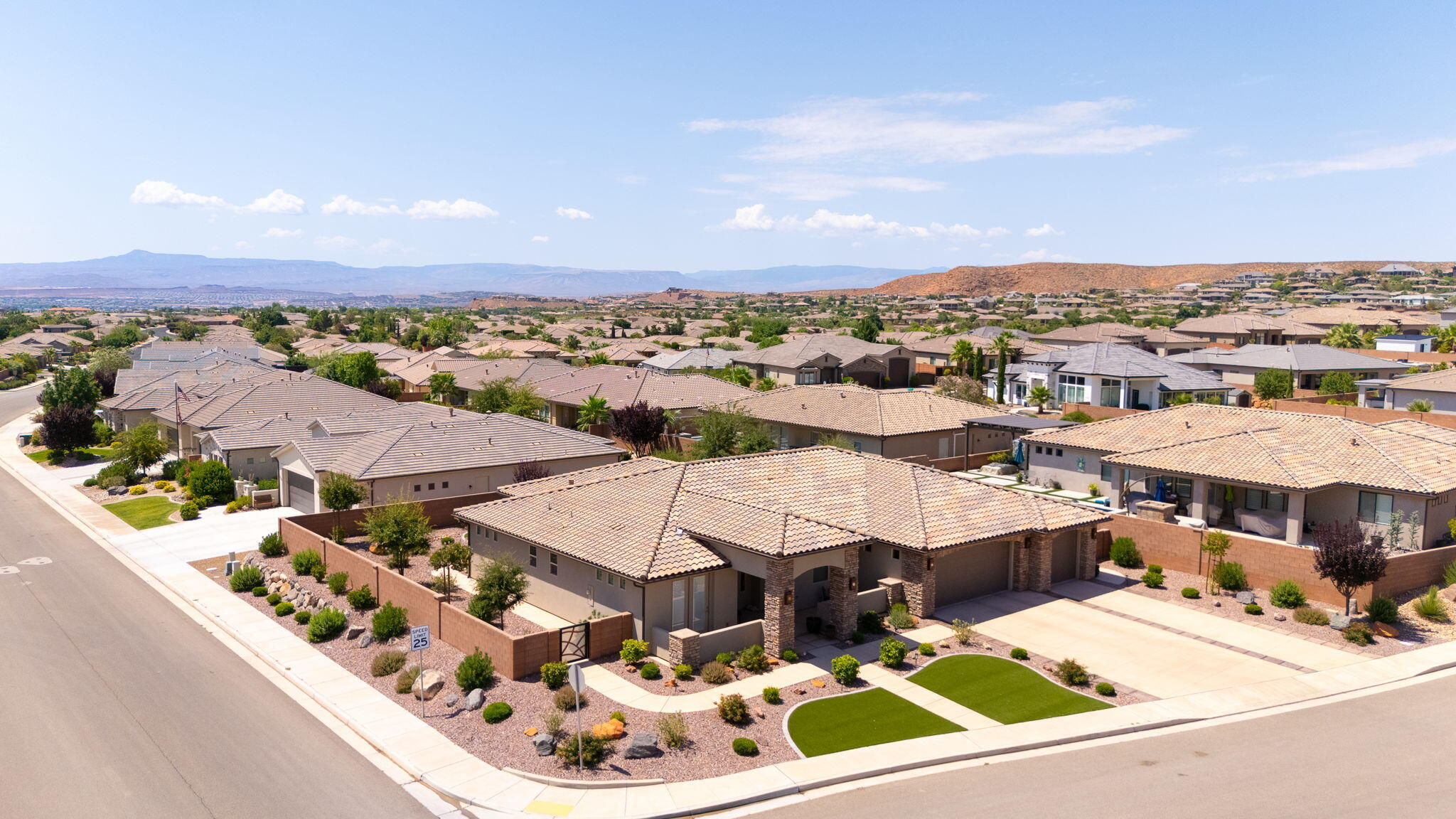 WASHINGTON VISTA - Residential