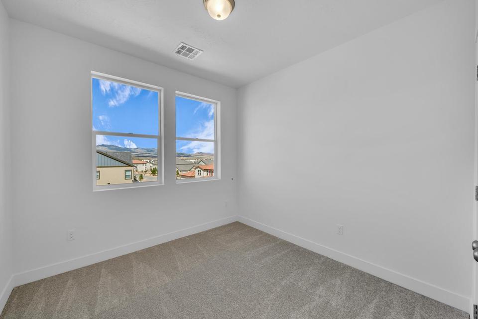 DESERT COLOR AUBURN HILLS - Residential