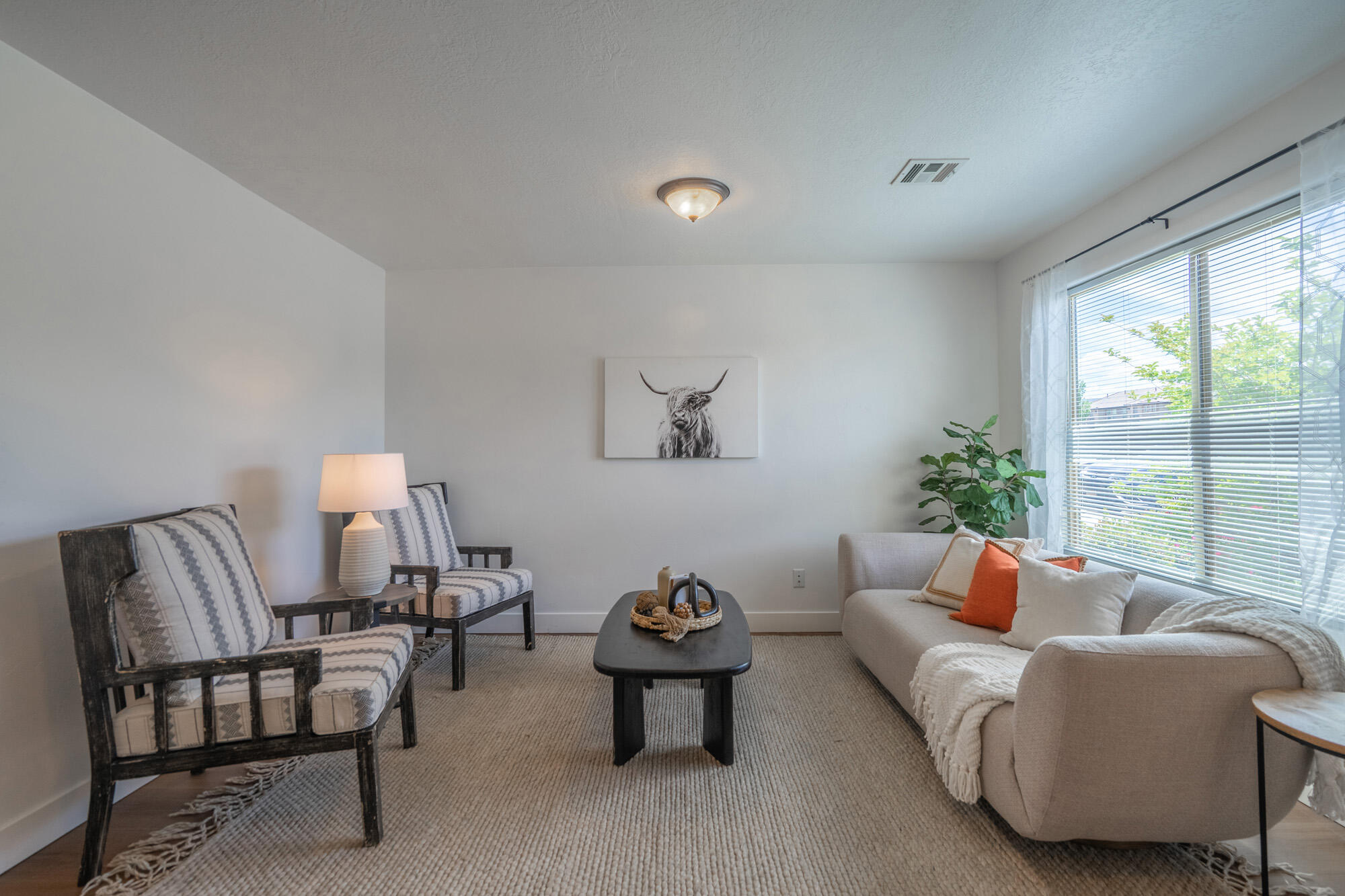 DESERT HILLS - Residential