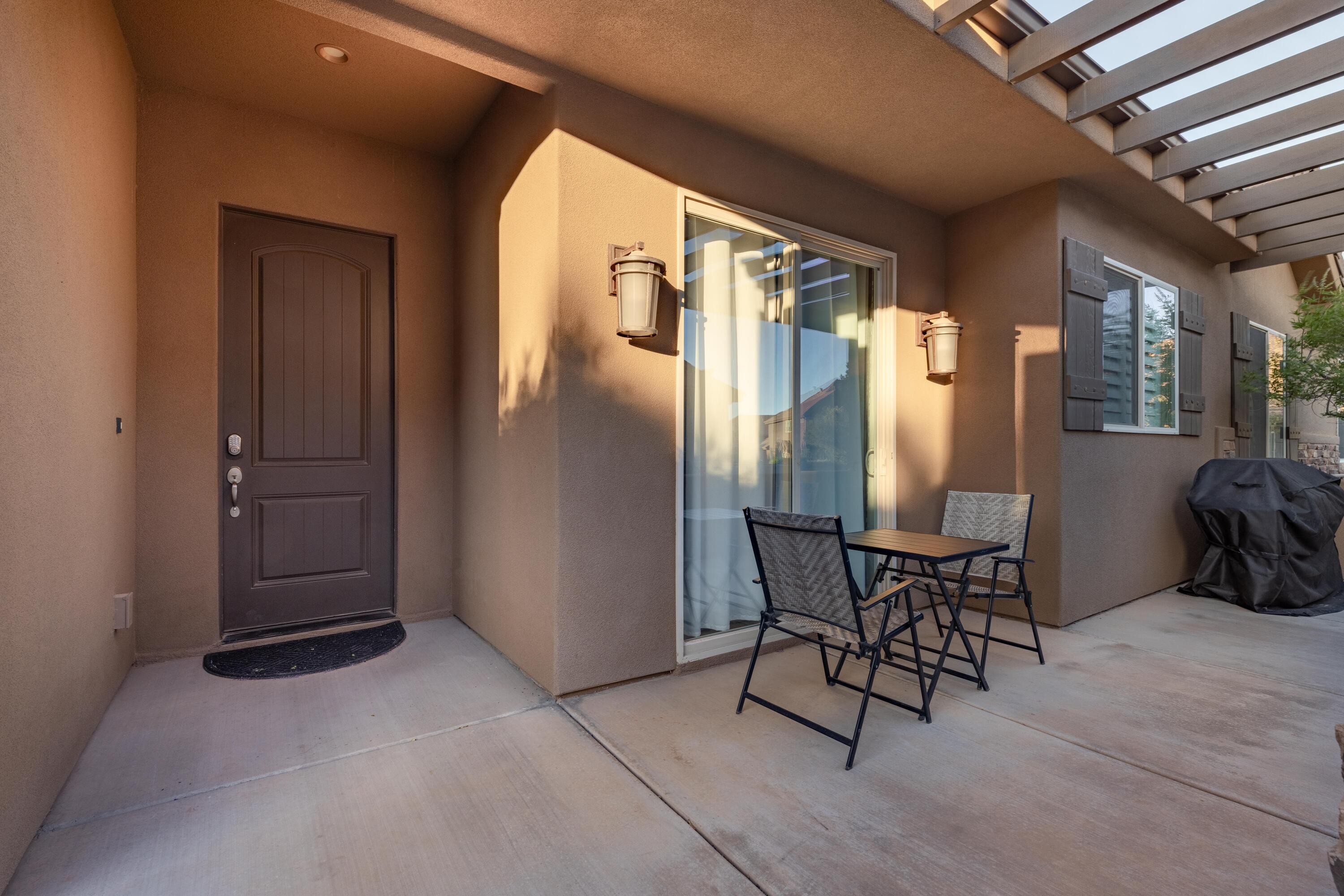 CORAL RIDGE TOWNHOMES - Residential