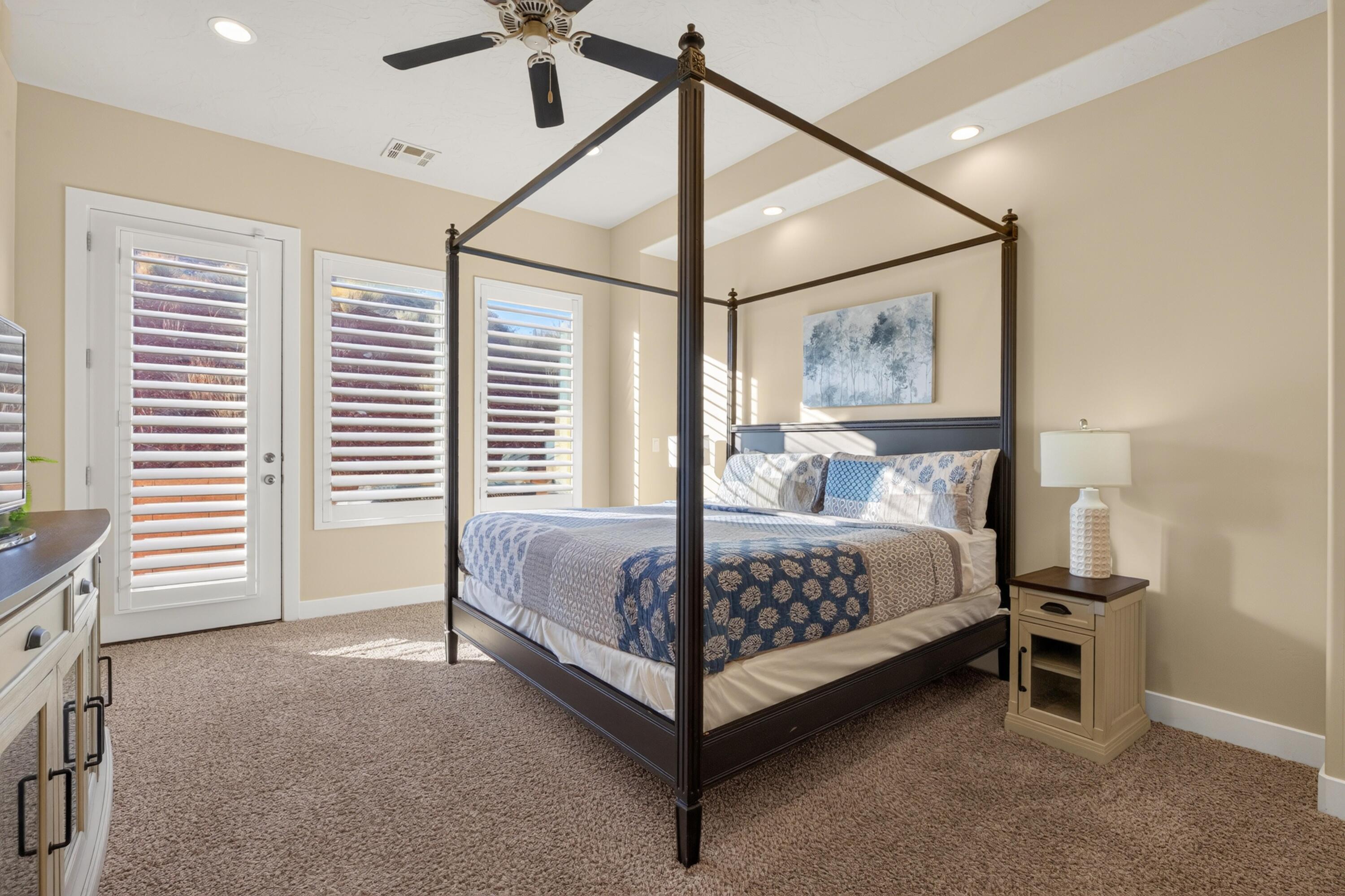 CORAL RIDGE TOWNHOMES - Residential