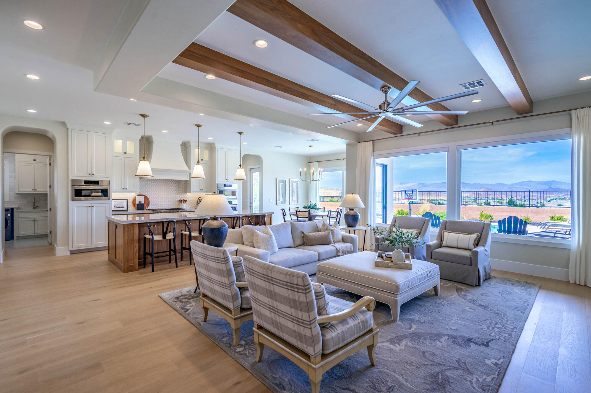 CRIMSON CLIFFS - Residential