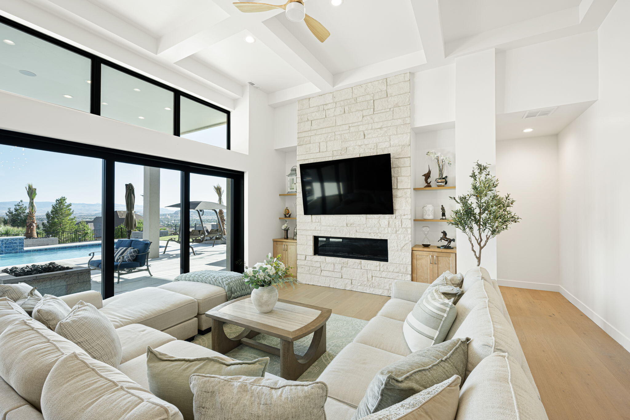 HEIGHTS AT WASHINGTON BENCH - Residential