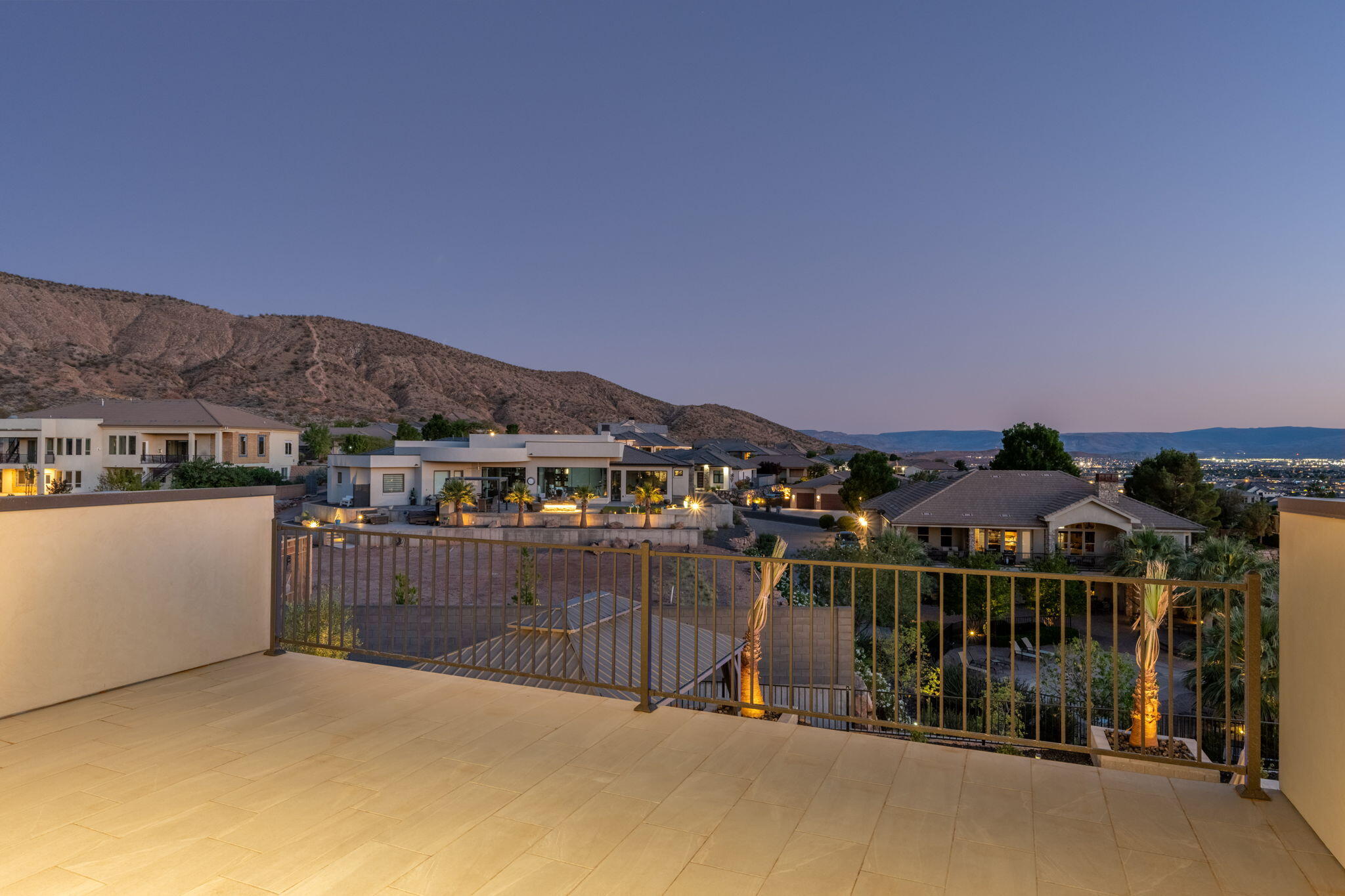 HEIGHTS AT WASHINGTON BENCH - Residential