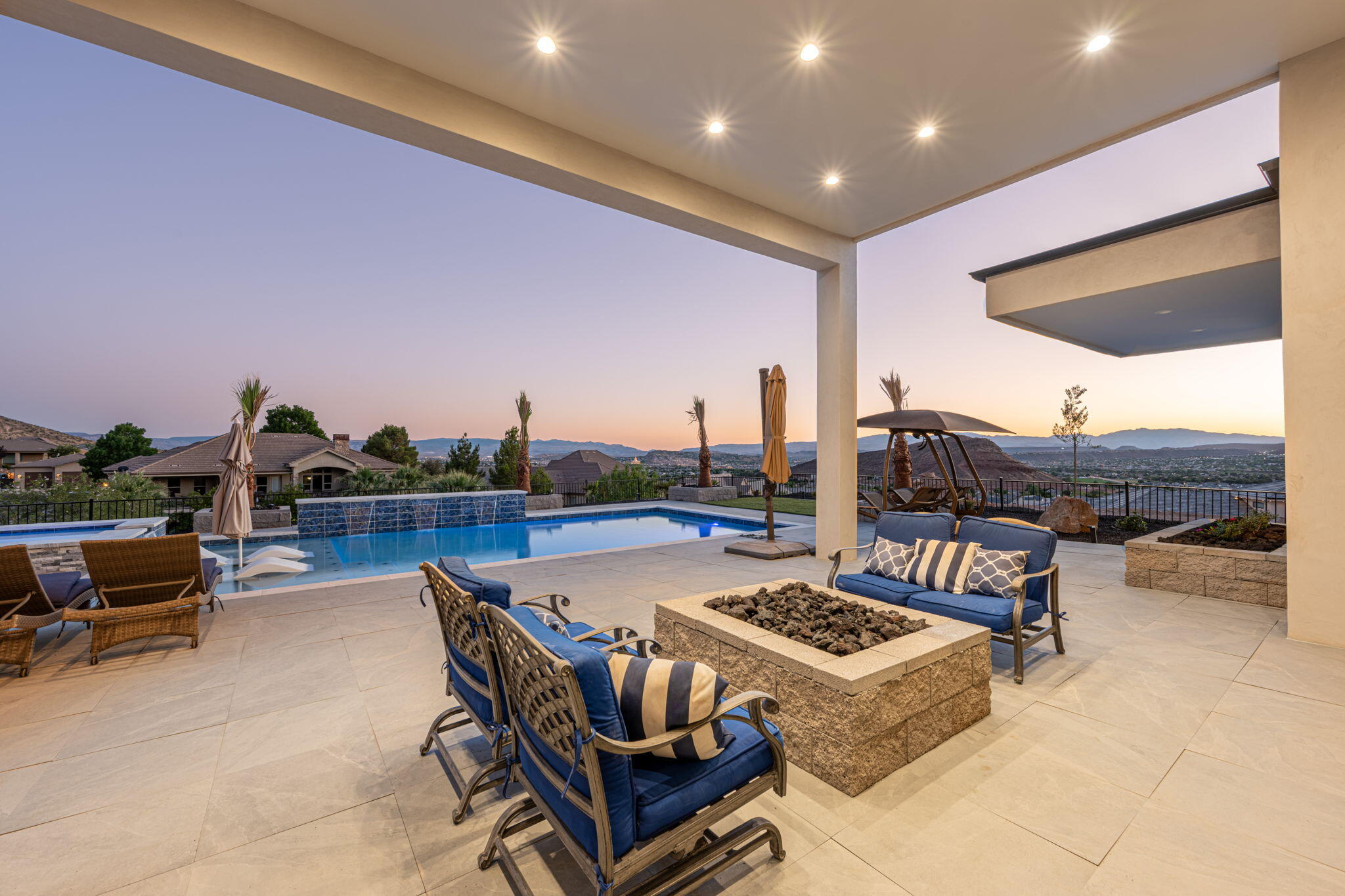 HEIGHTS AT WASHINGTON BENCH - Residential