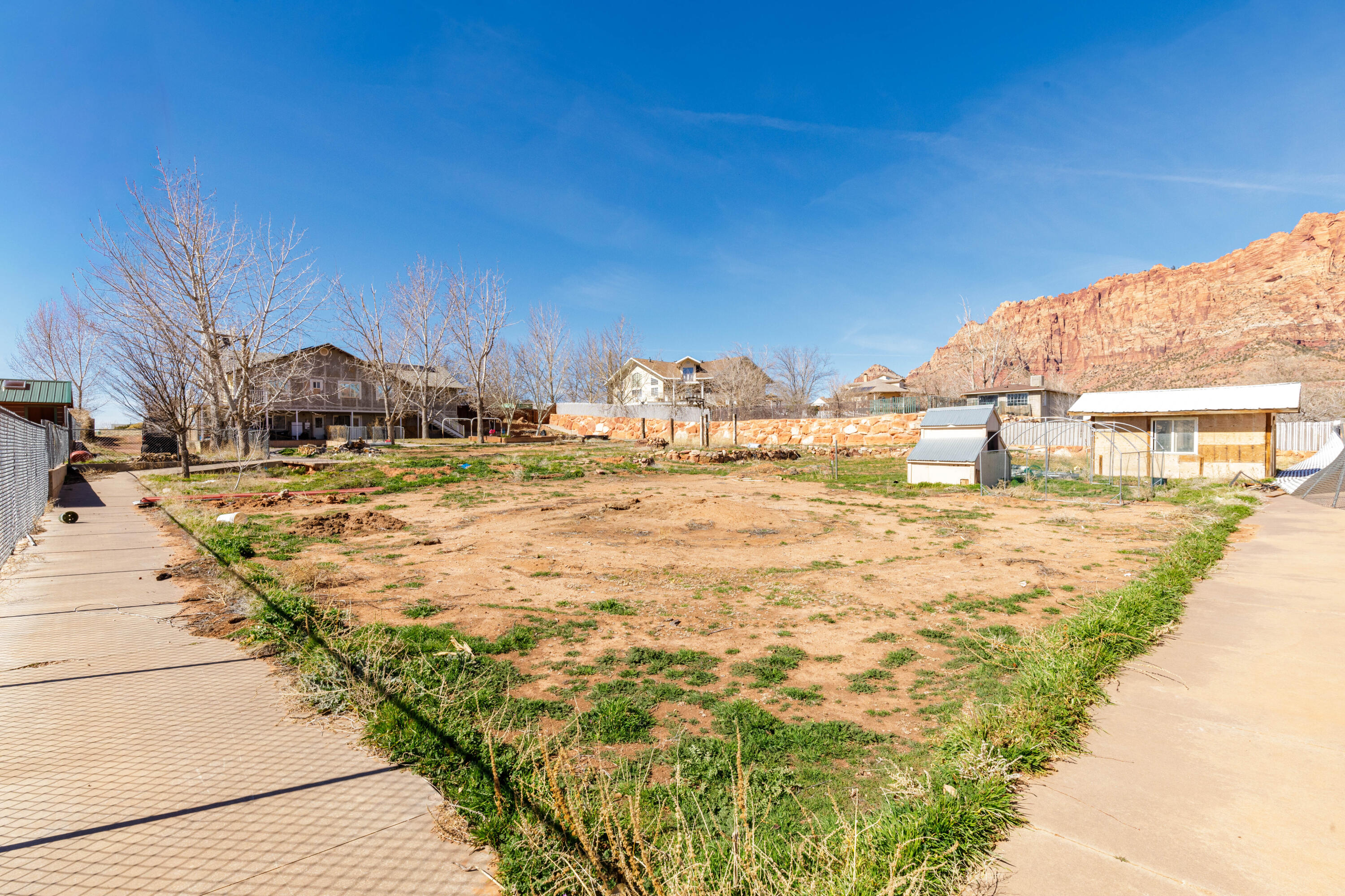 SHORT CREEK - Residential