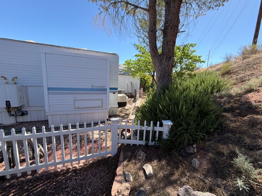 CHEROKEE SPRINGS RV PARK - Residential