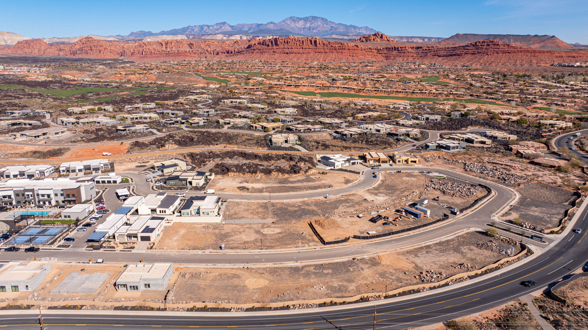 POINT AT SNOW CANYON - Residential