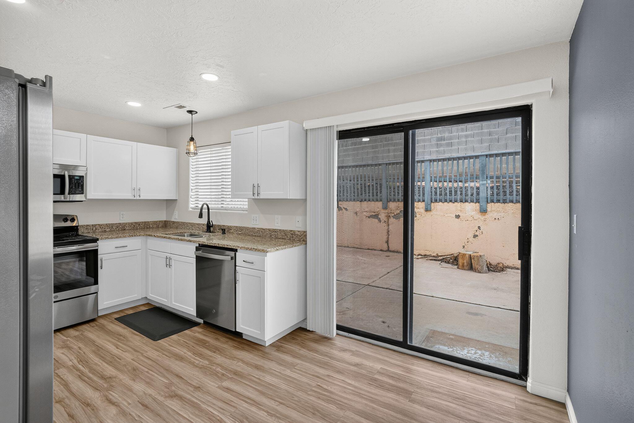 SUN VERDE ESTATES - Residential