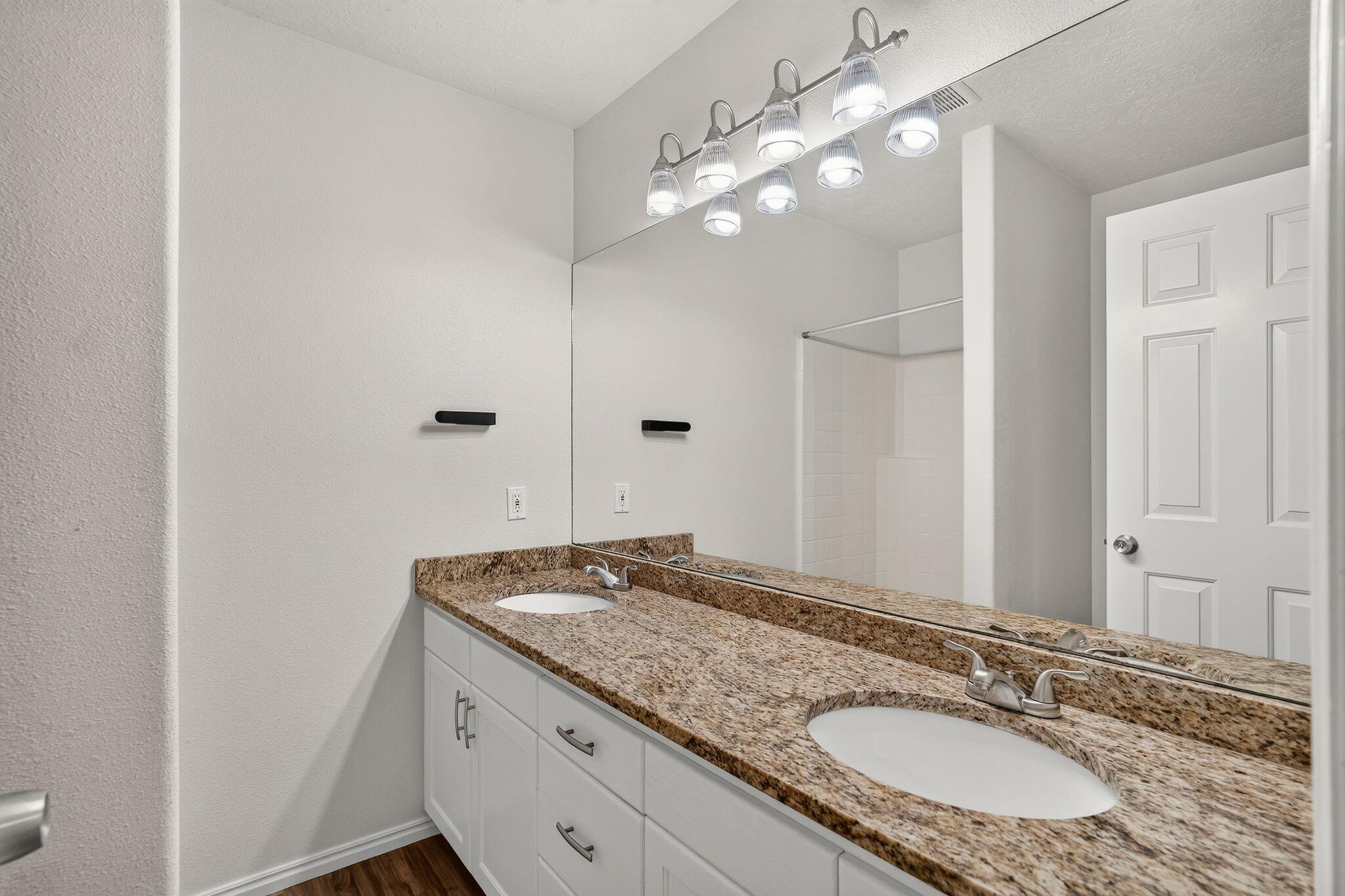 SUN VERDE ESTATES - Residential