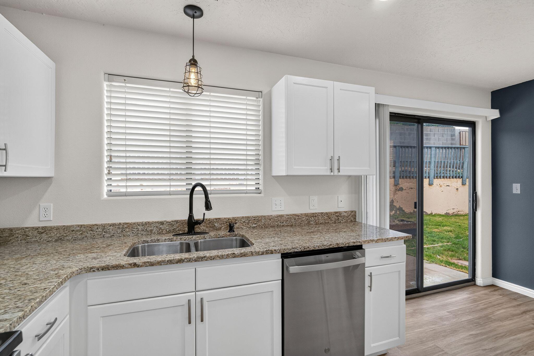 SUN VERDE ESTATES - Residential