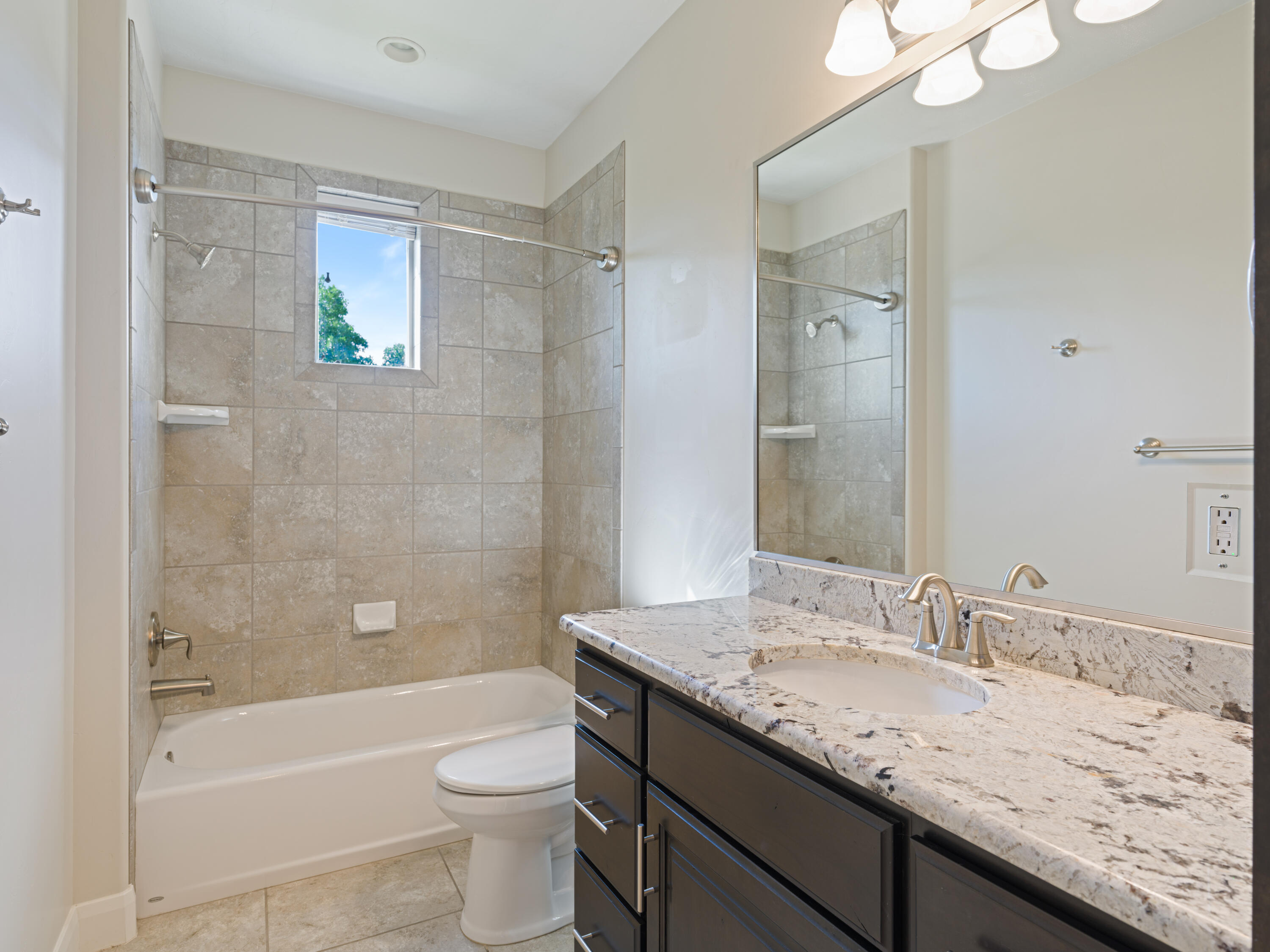 HIGHLAND PARK AT THE CORAL CANYON - Residential