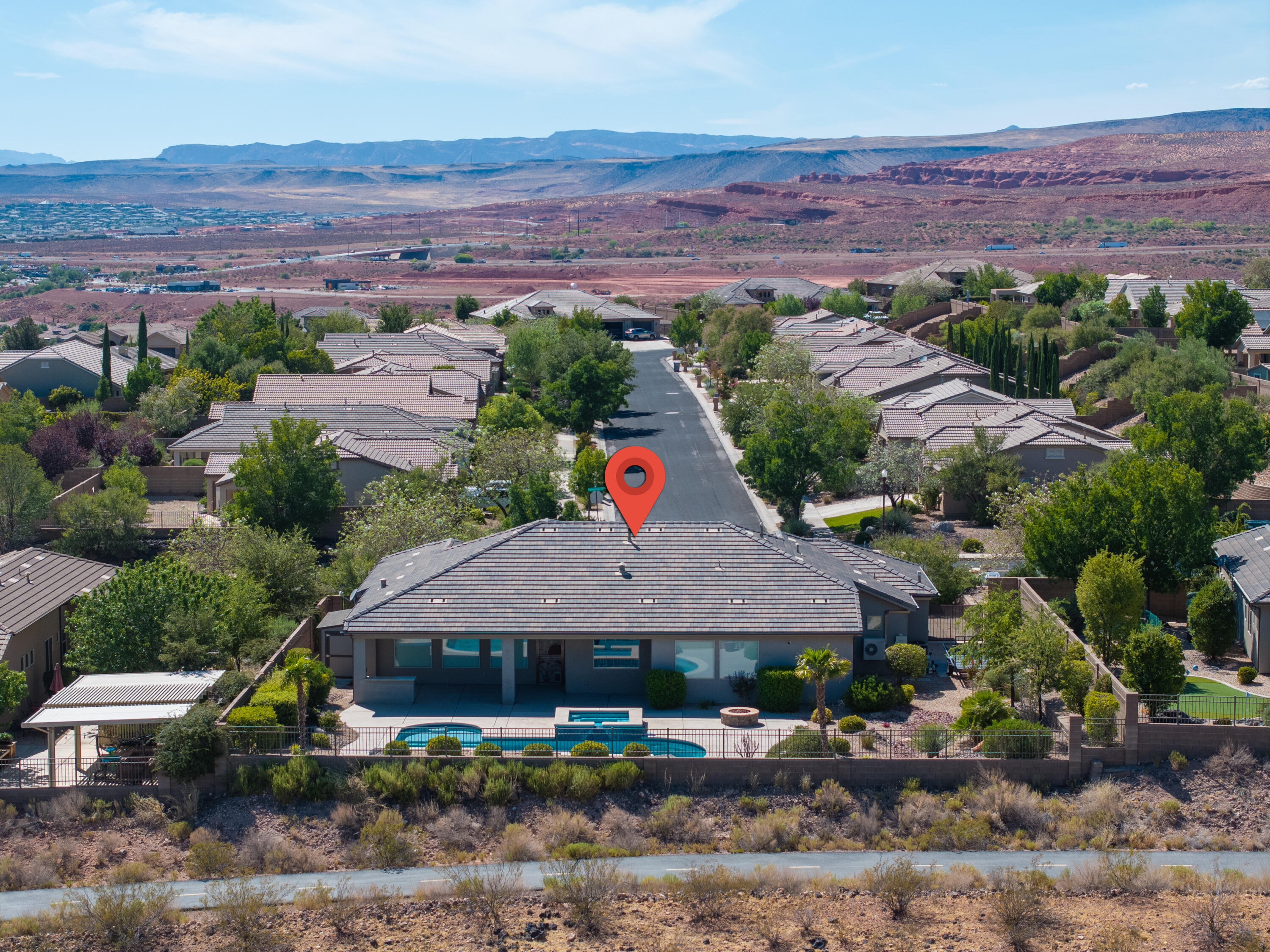 HIGHLAND PARK AT THE CORAL CANYON - Residential