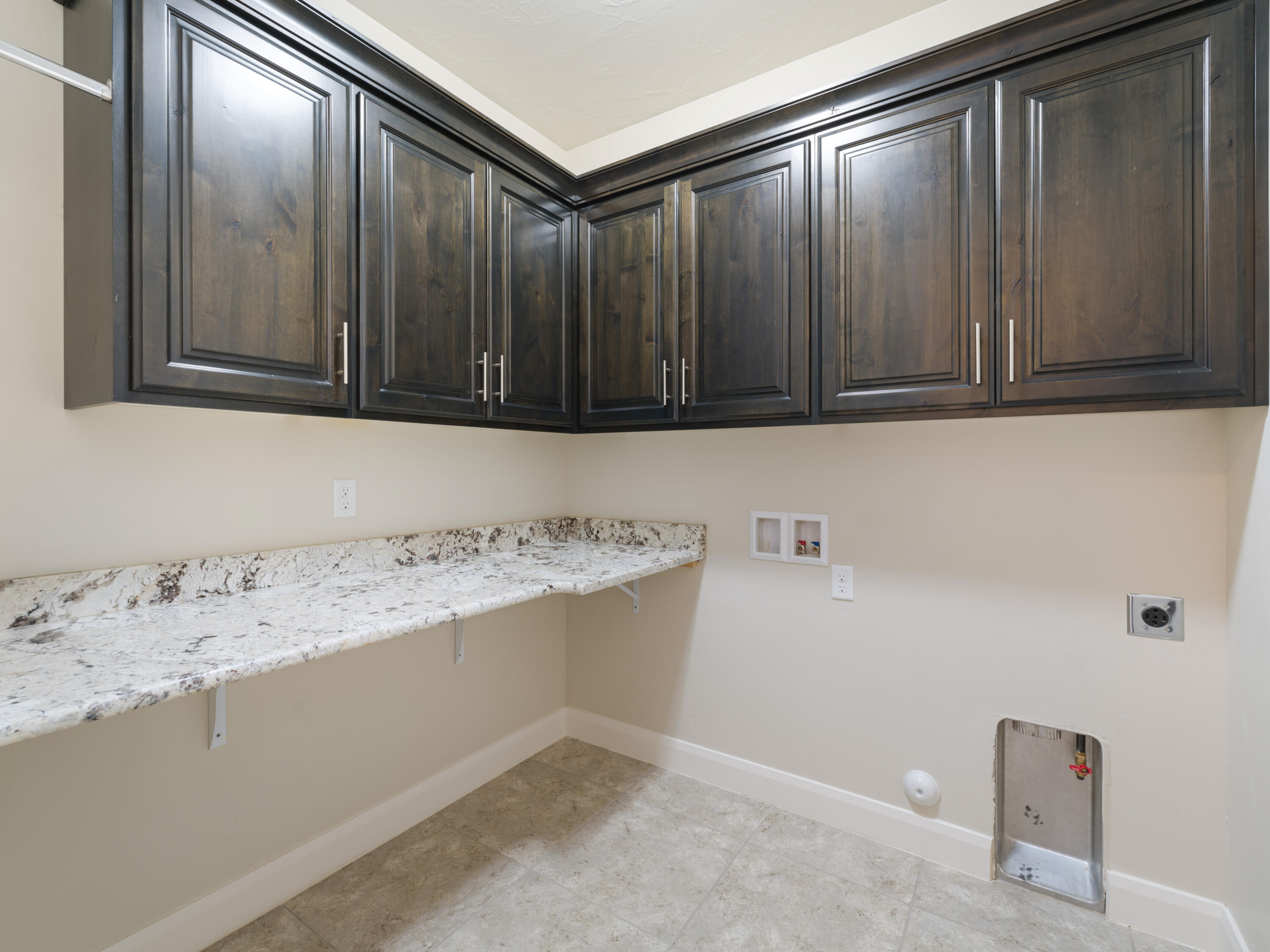 HIGHLAND PARK AT THE CORAL CANYON - Residential