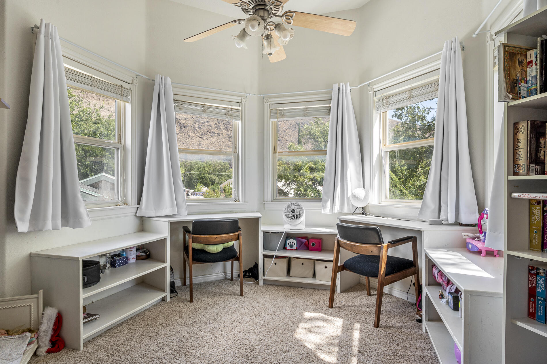 TOQUERVILLE TOWNSITE - Residential