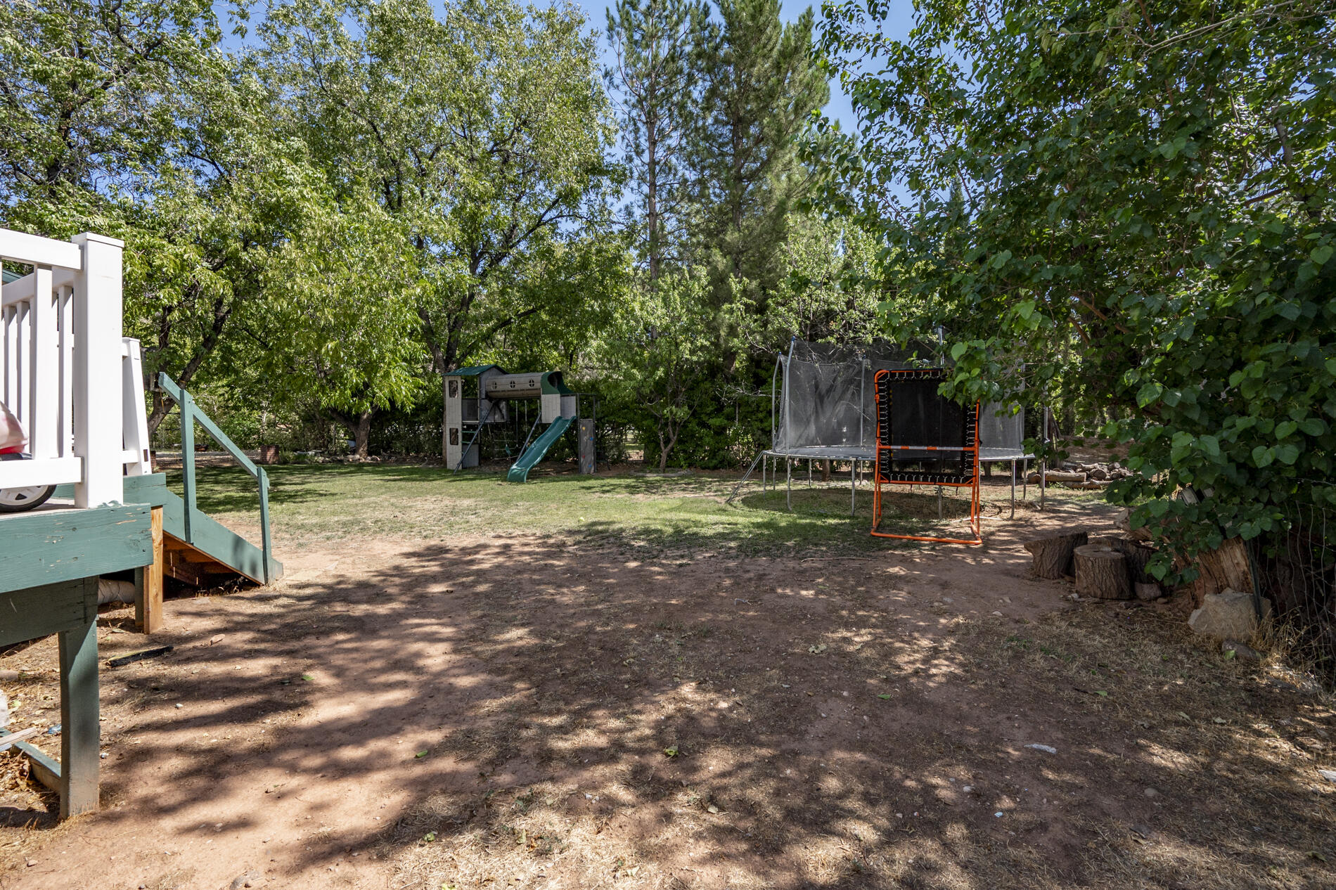 TOQUERVILLE TOWNSITE - Residential