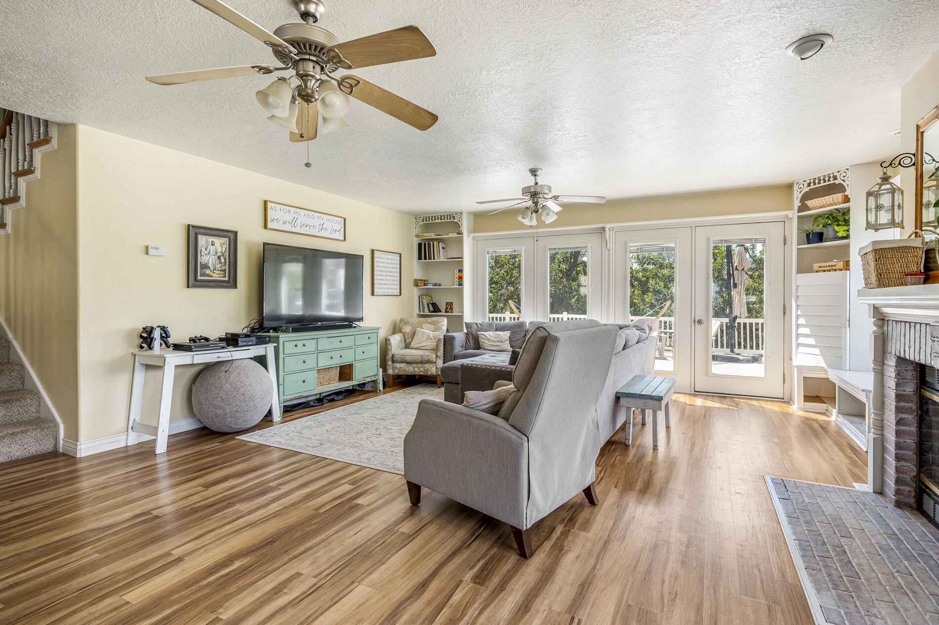 TOQUERVILLE TOWNSITE - Residential