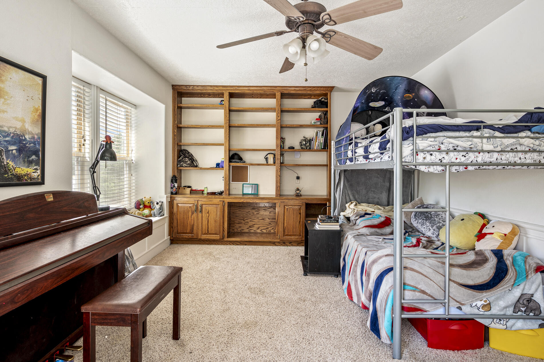 TOQUERVILLE TOWNSITE - Residential