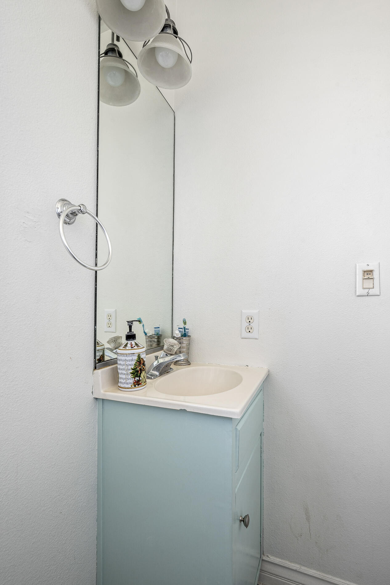 TOQUERVILLE TOWNSITE - Residential