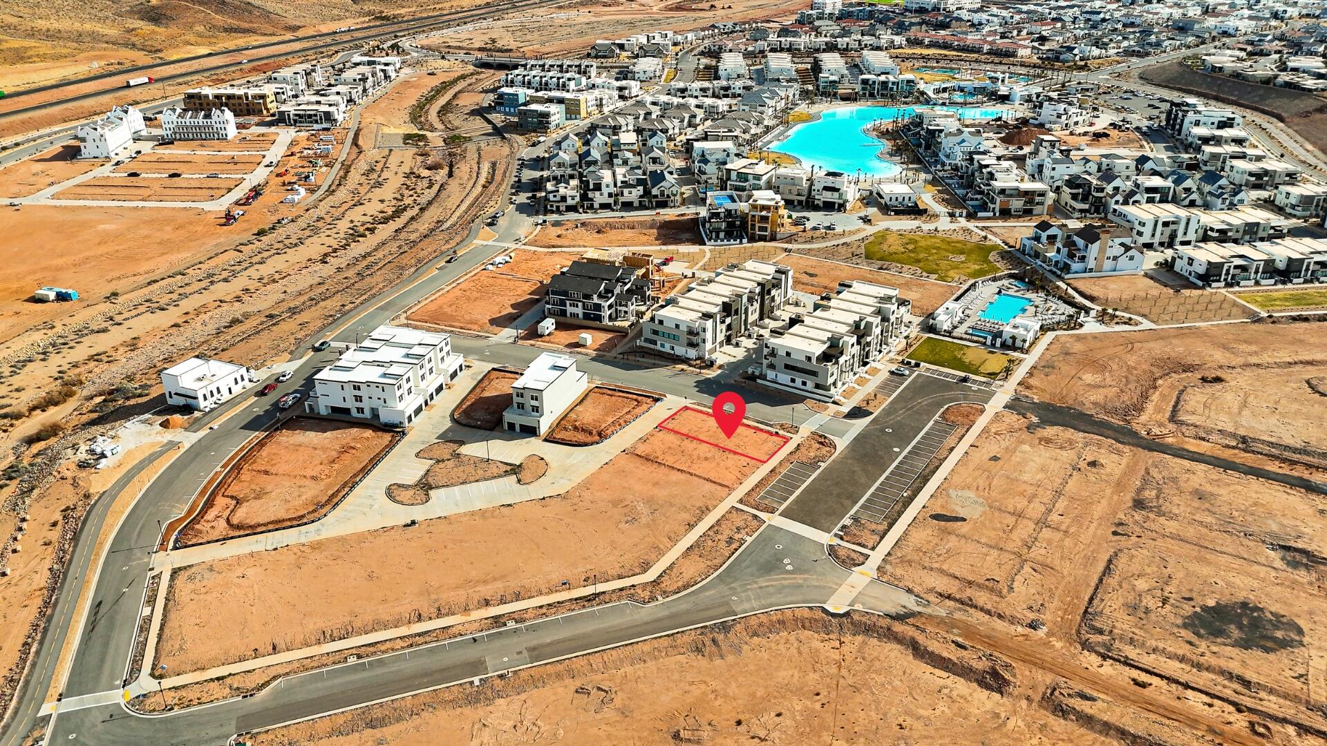 DESERT COLOR RESORT - Land