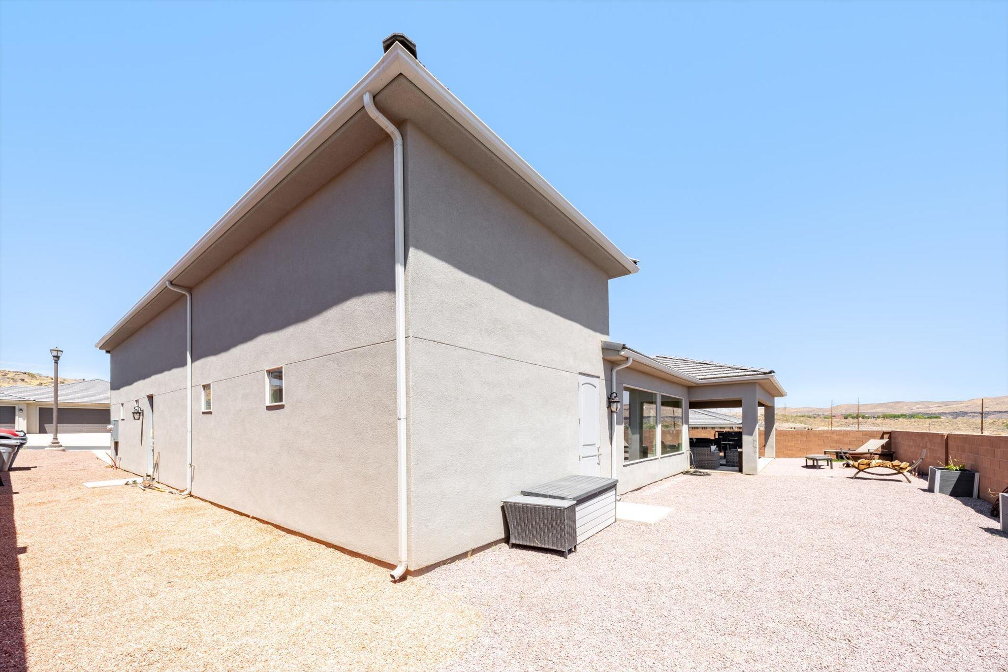 PAINTED SANDS - Residential