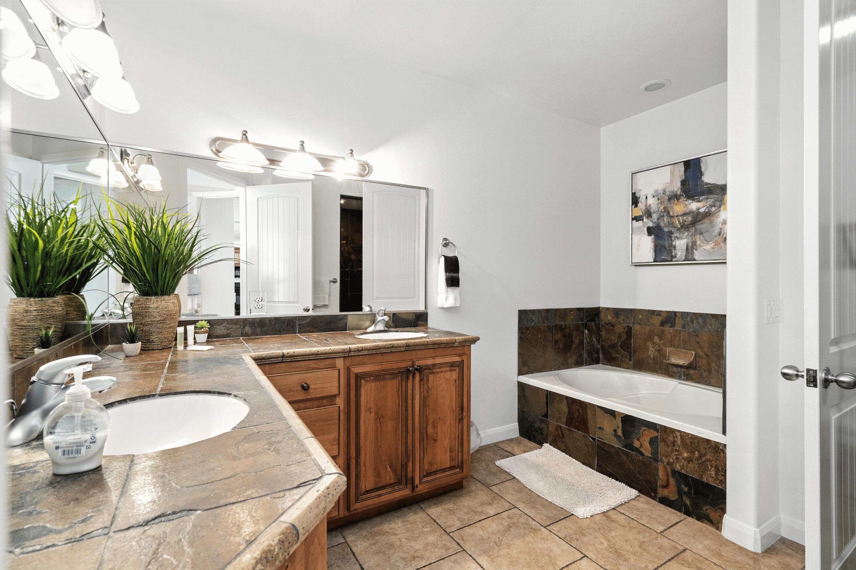 LAS PALMAS RESORT CONDOS - Residential