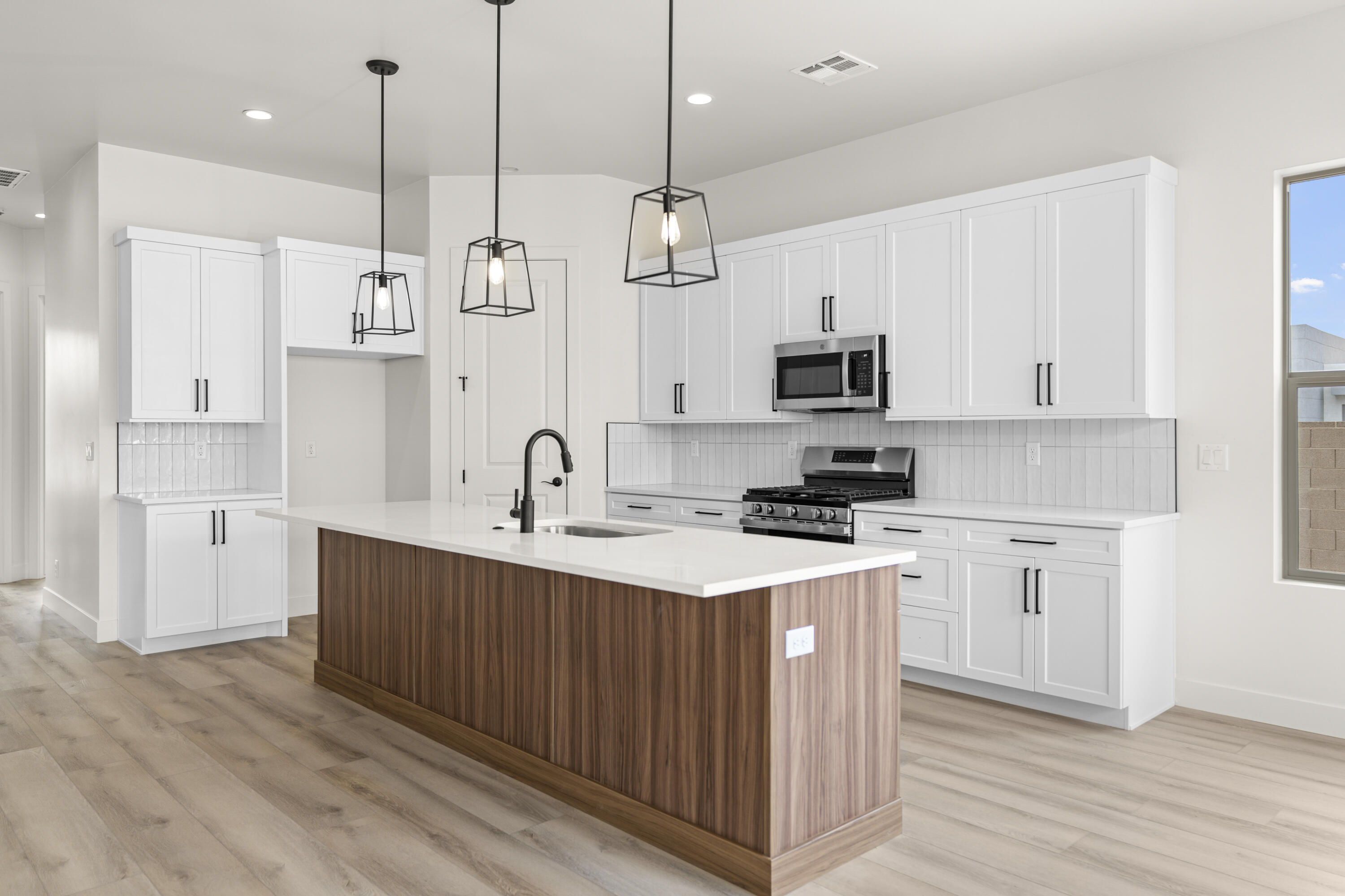 SANDS COVE - Residential