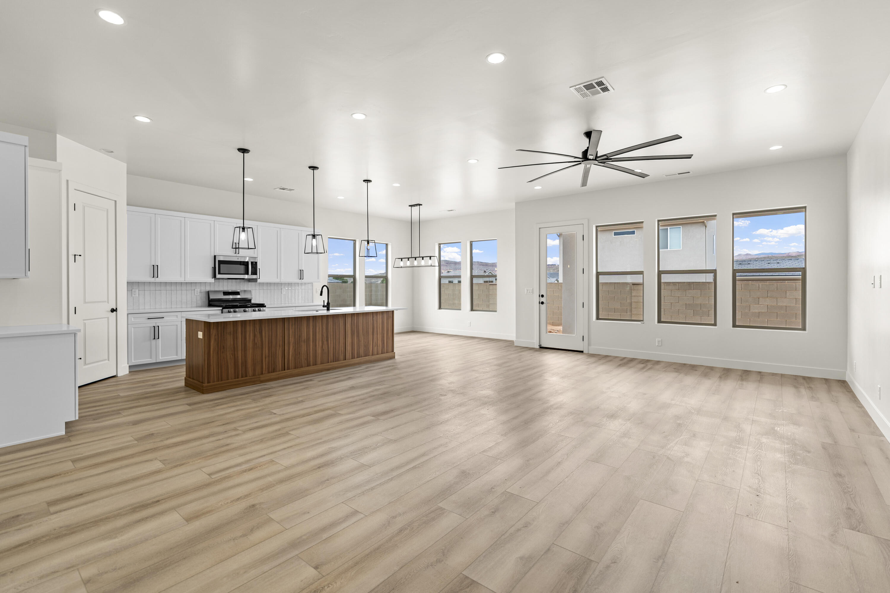 SANDS COVE - Residential