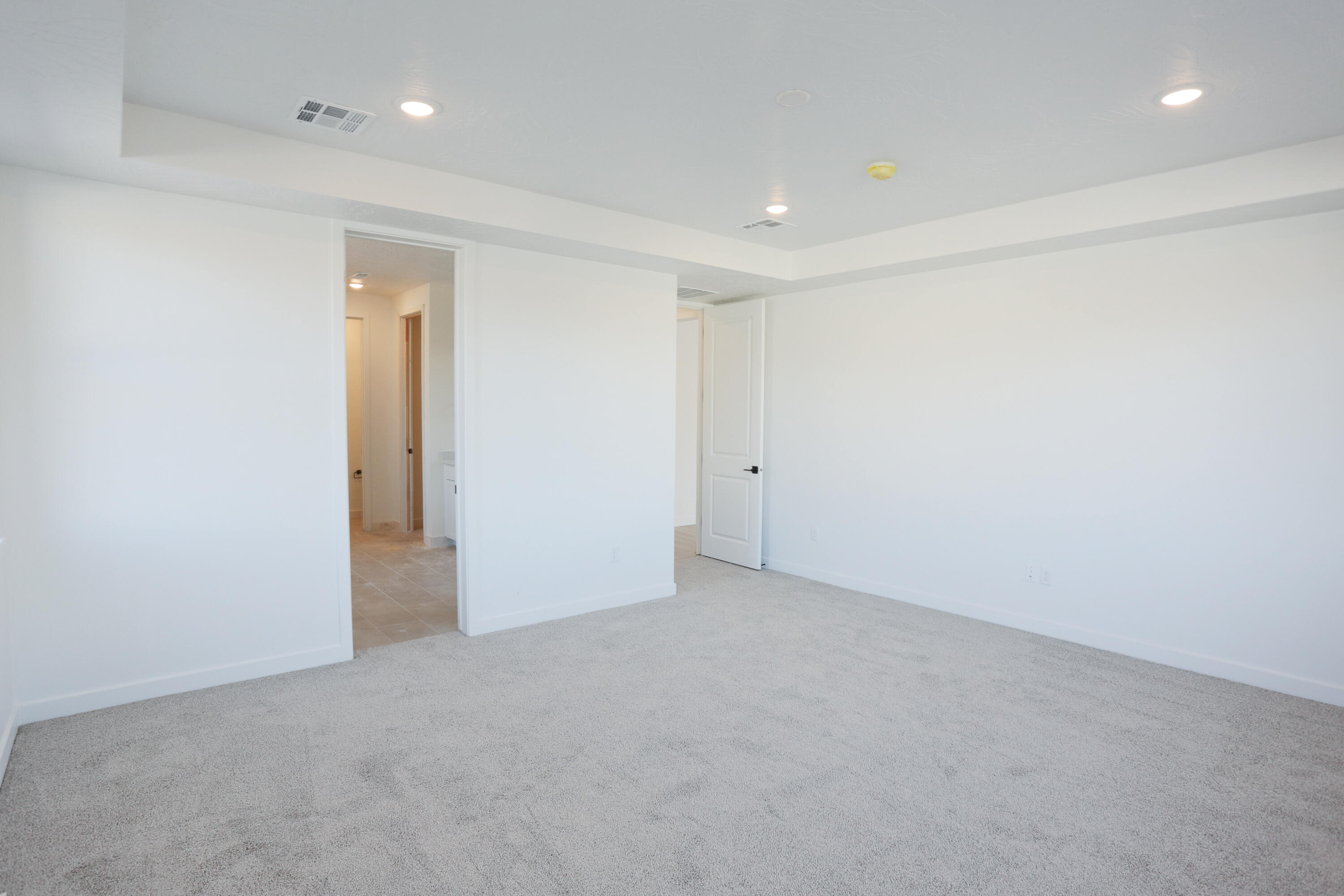 RED SLATE ESTATES - Residential