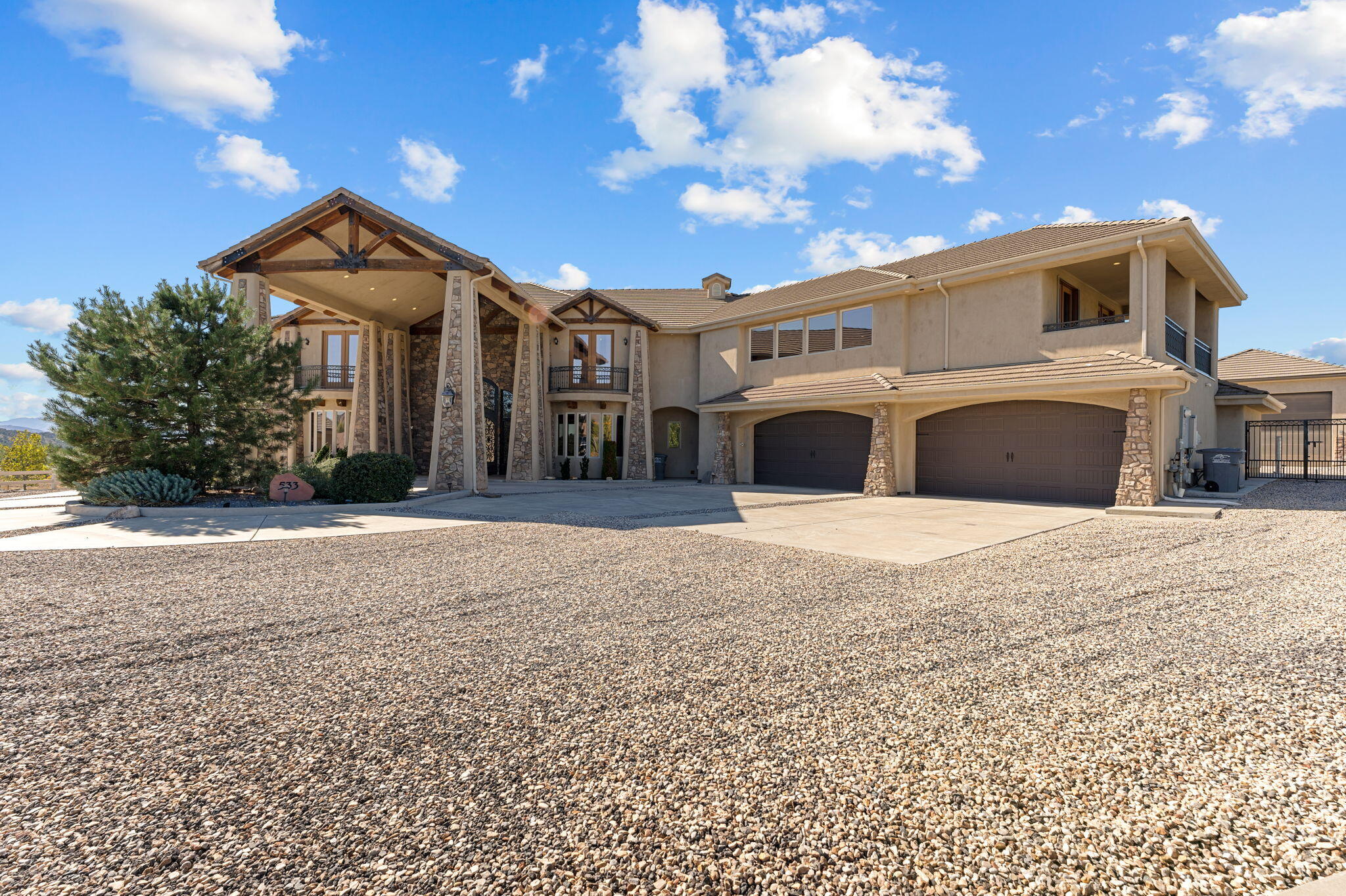 CANYON TRAILS AT DAMMERON VALLEY - Residential