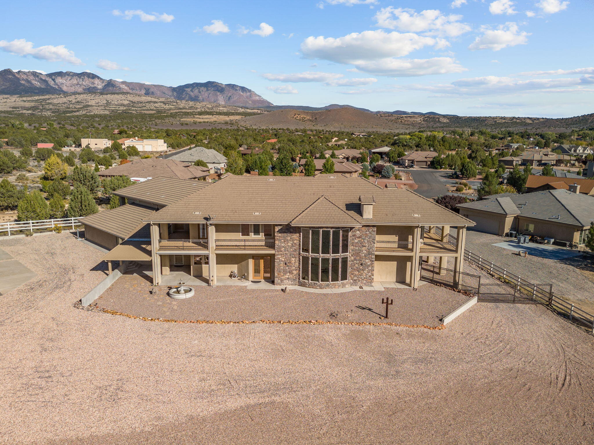 CANYON TRAILS AT DAMMERON VALLEY - Residential
