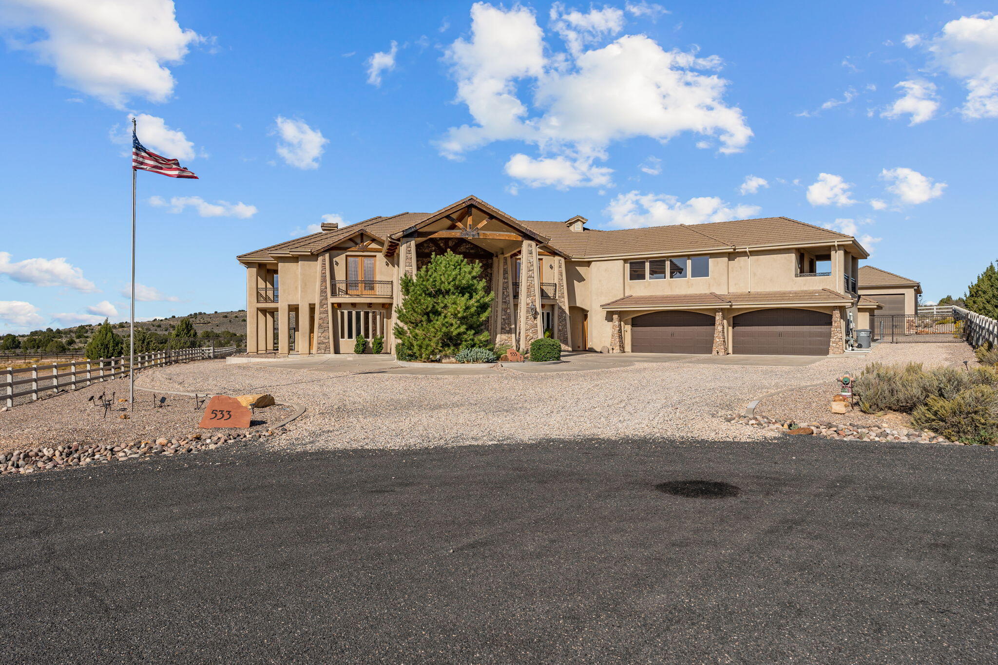 CANYON TRAILS AT DAMMERON VALLEY - Residential