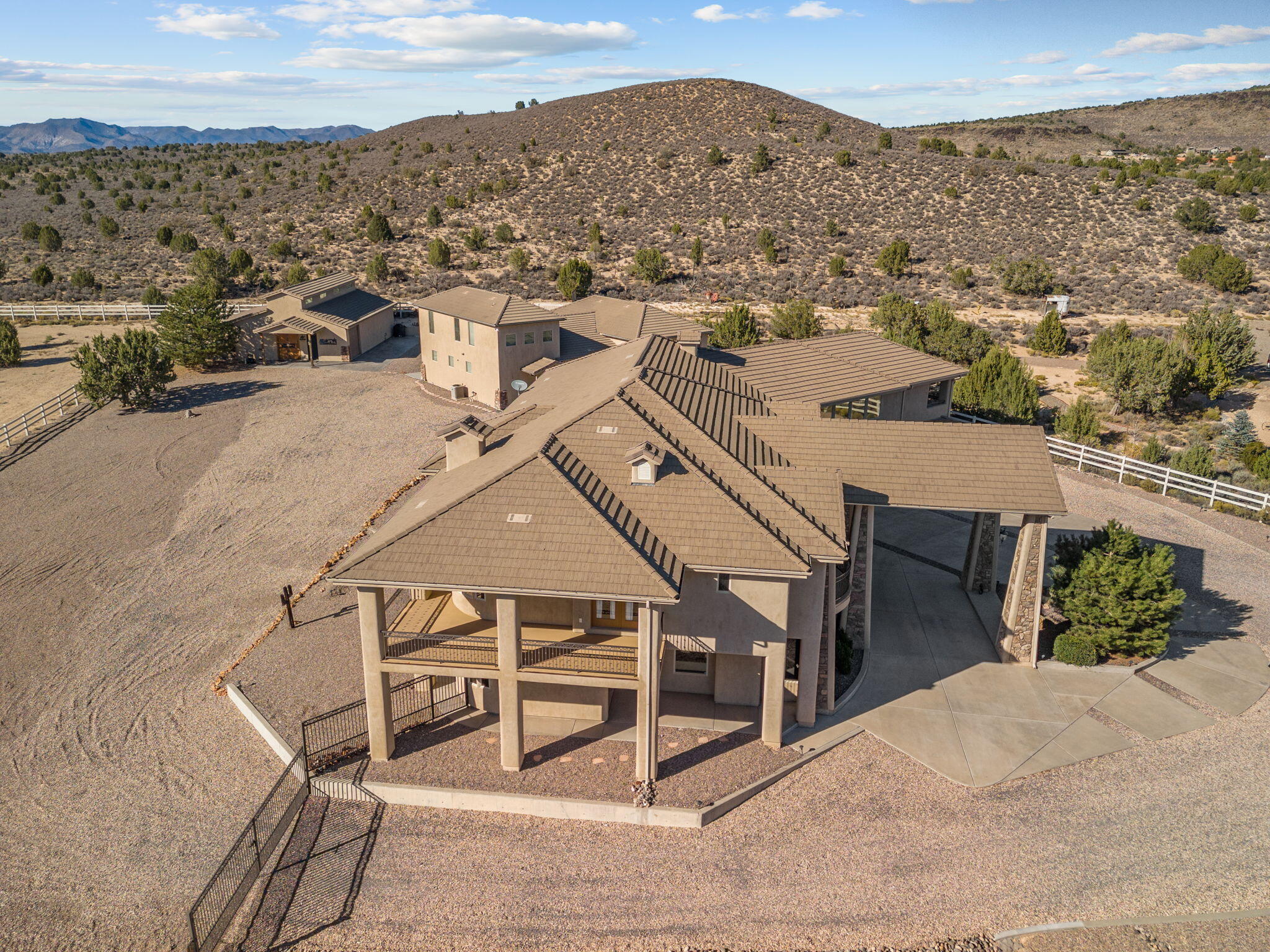 CANYON TRAILS AT DAMMERON VALLEY - Residential