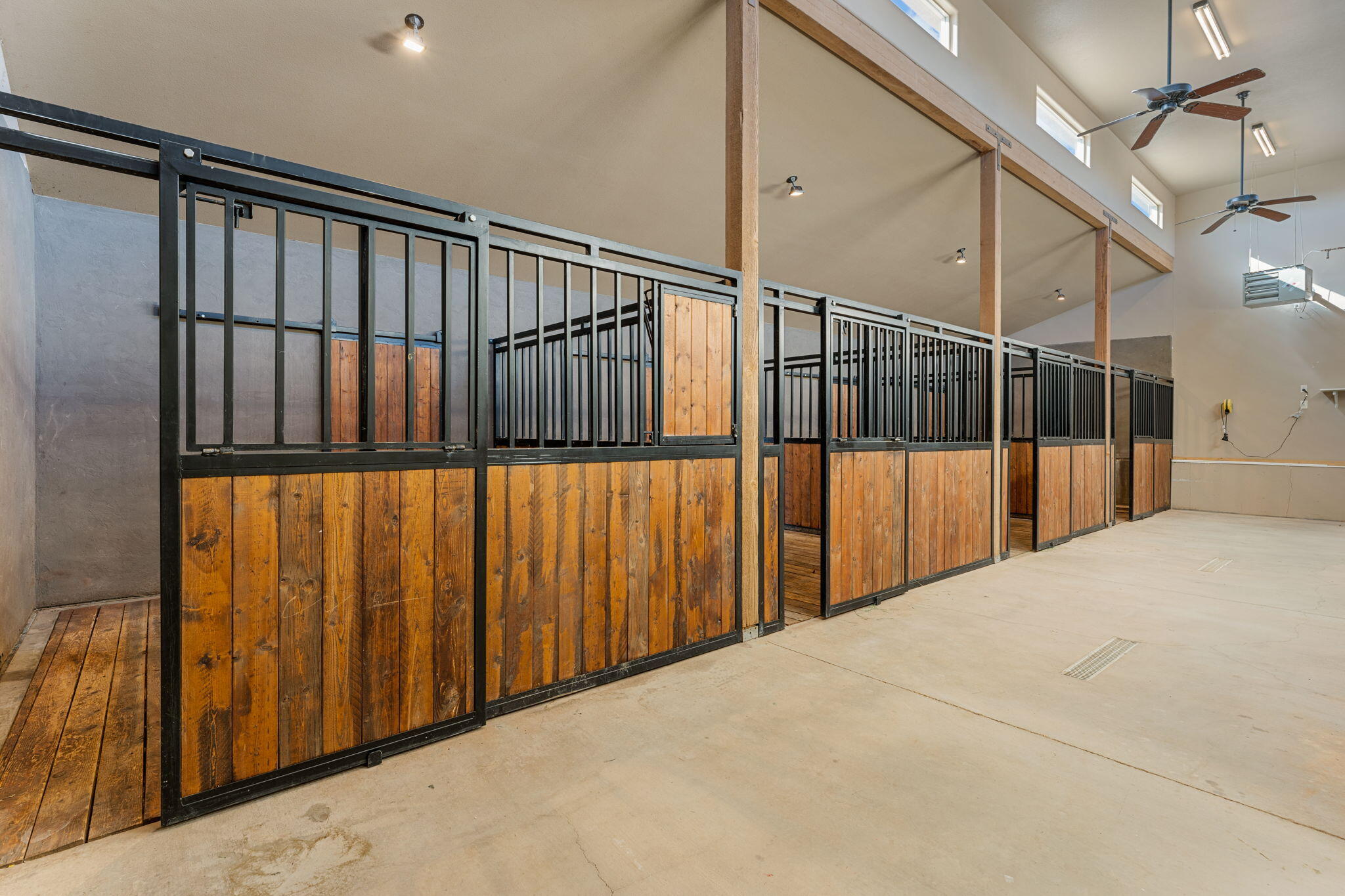 CANYON TRAILS AT DAMMERON VALLEY - Residential