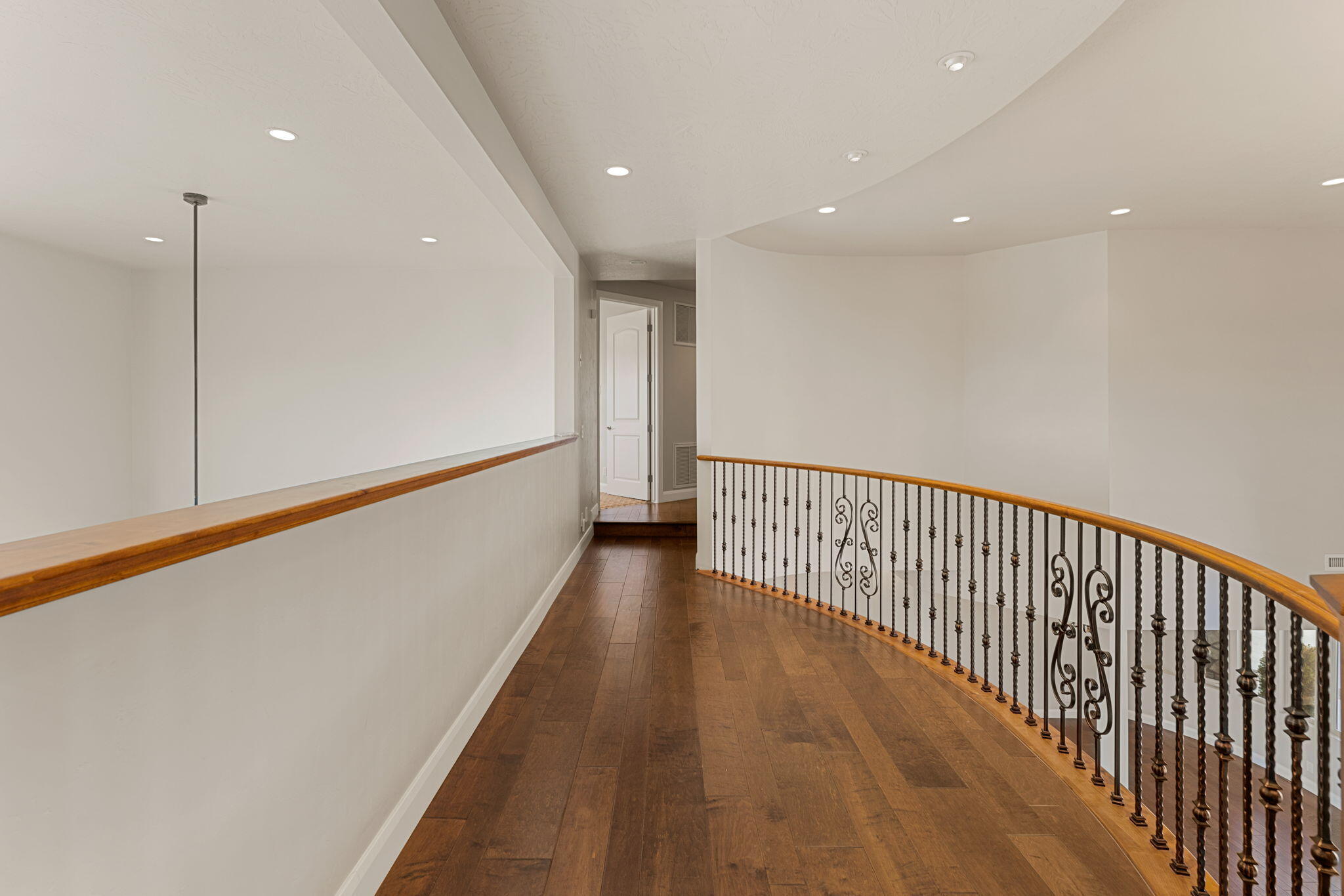 CANYON TRAILS AT DAMMERON VALLEY - Residential
