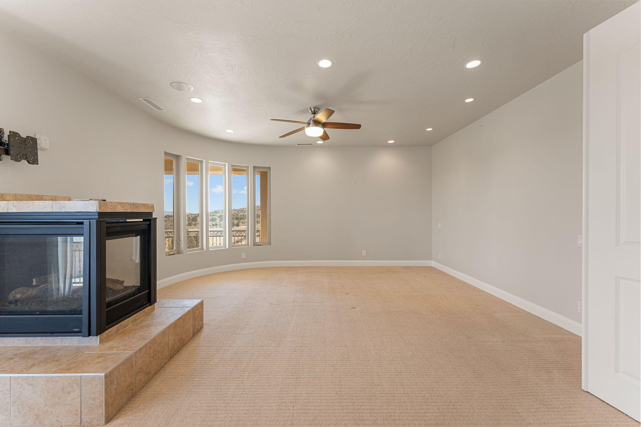 CANYON TRAILS AT DAMMERON VALLEY - Residential