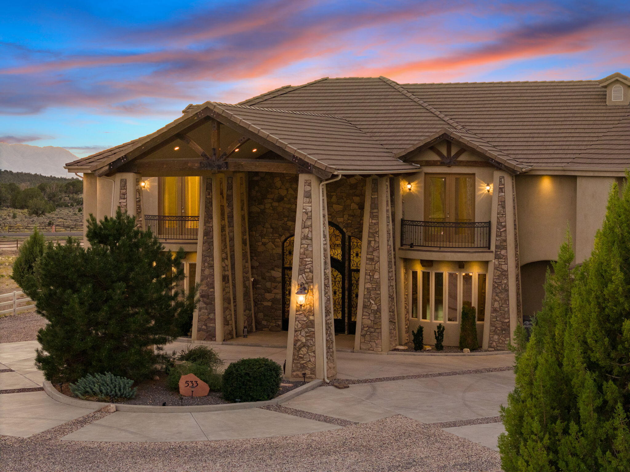 CANYON TRAILS AT DAMMERON VALLEY - Residential