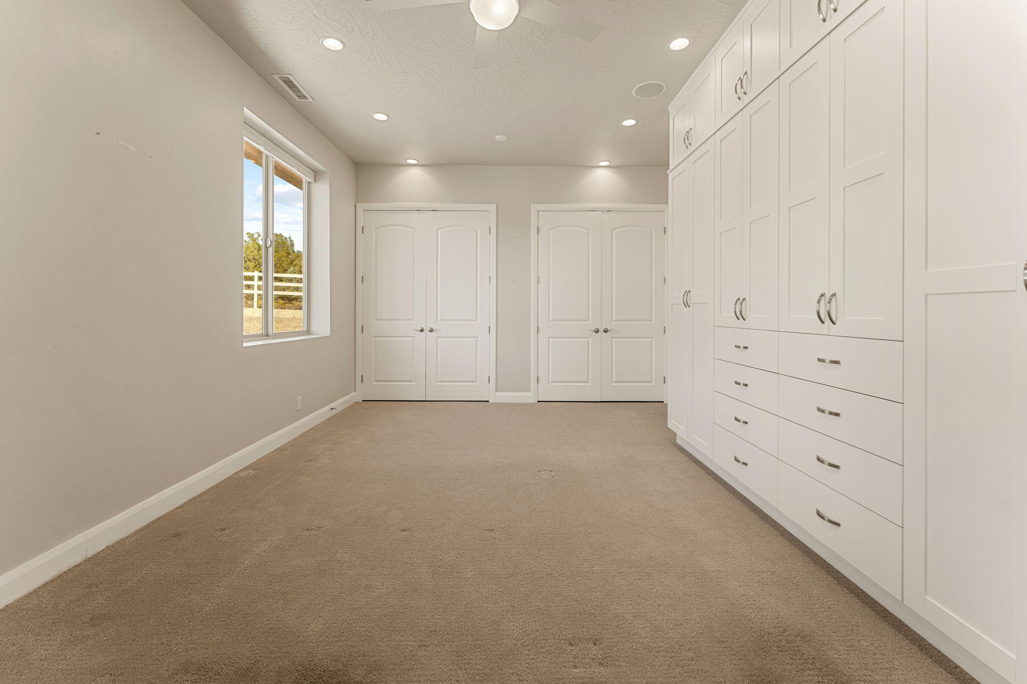 CANYON TRAILS AT DAMMERON VALLEY - Residential