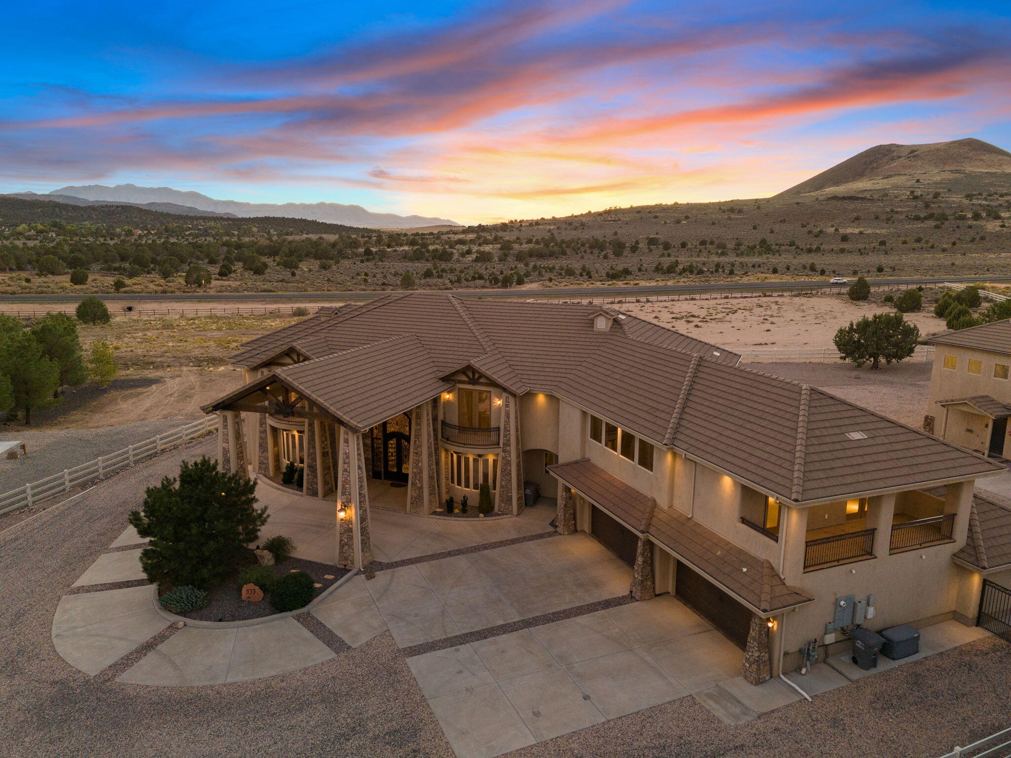 CANYON TRAILS AT DAMMERON VALLEY - Residential