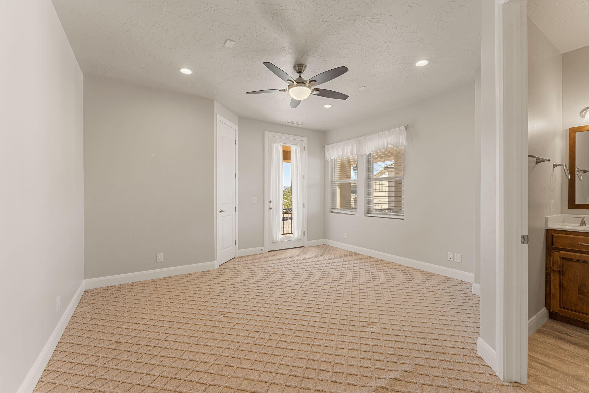 CANYON TRAILS AT DAMMERON VALLEY - Residential
