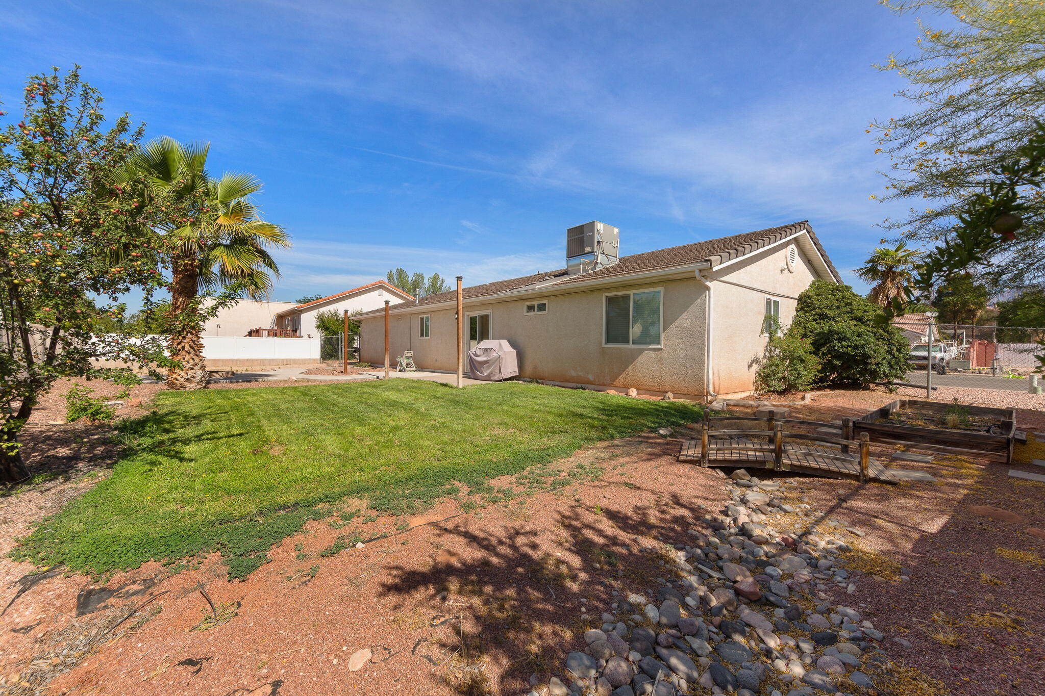 SPRING HILL ESTATES - Residential