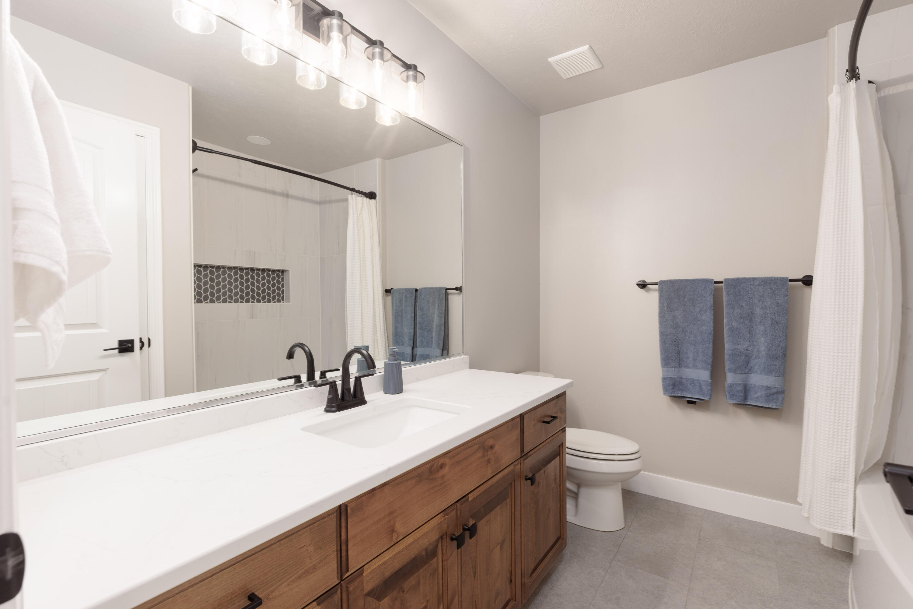 TREASURE VALLEY - Residential