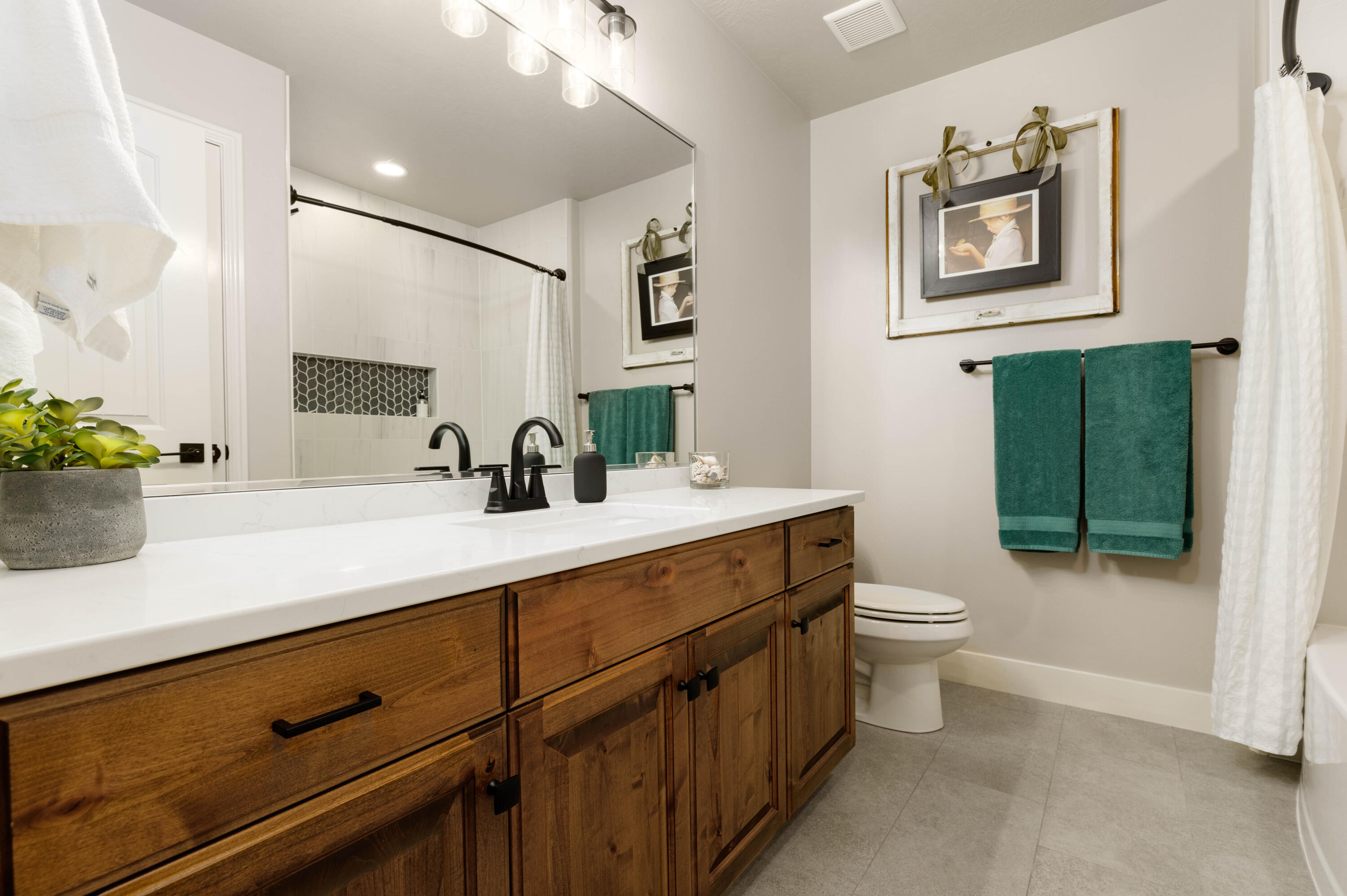 TREASURE VALLEY - Residential