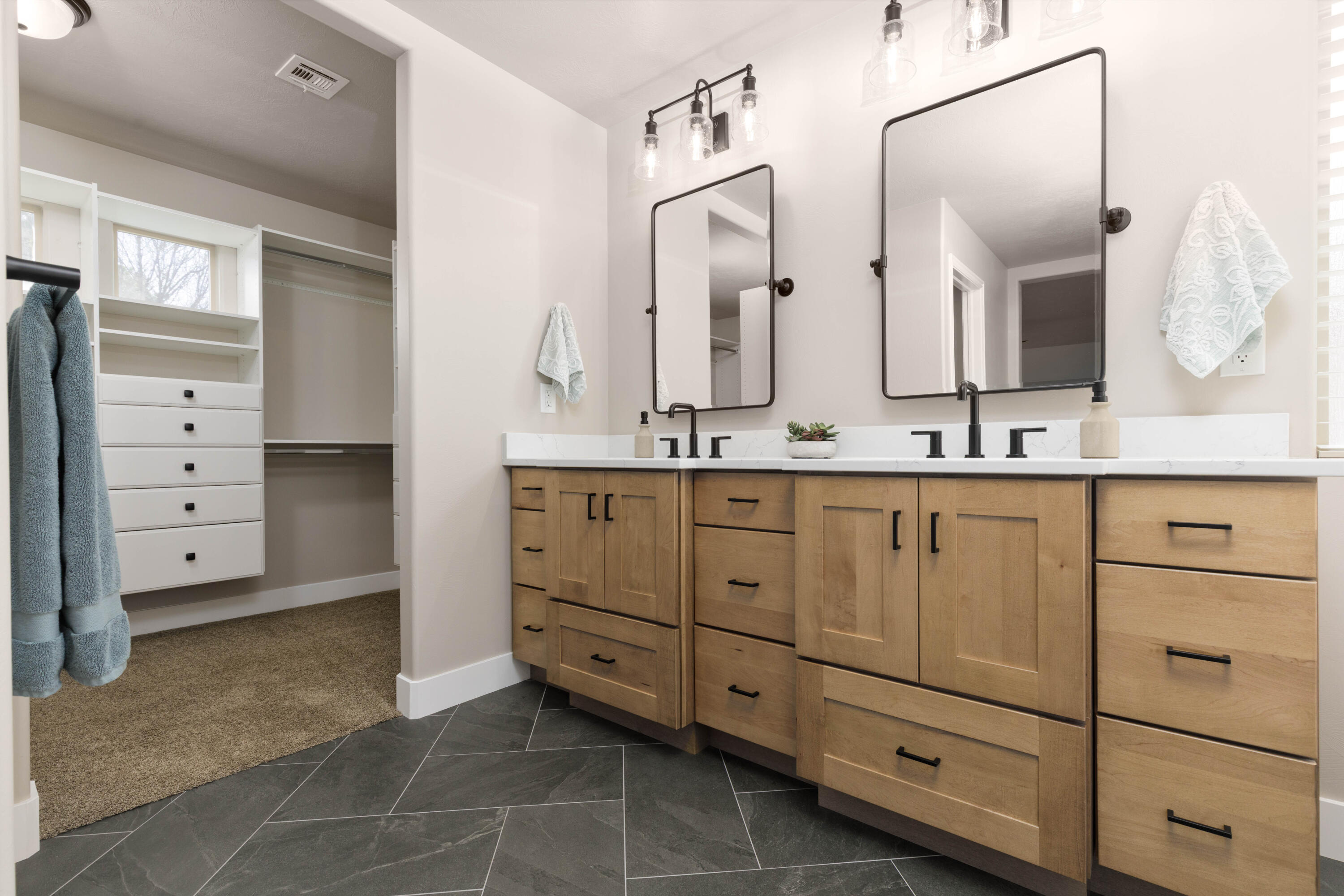 TREASURE VALLEY - Residential
