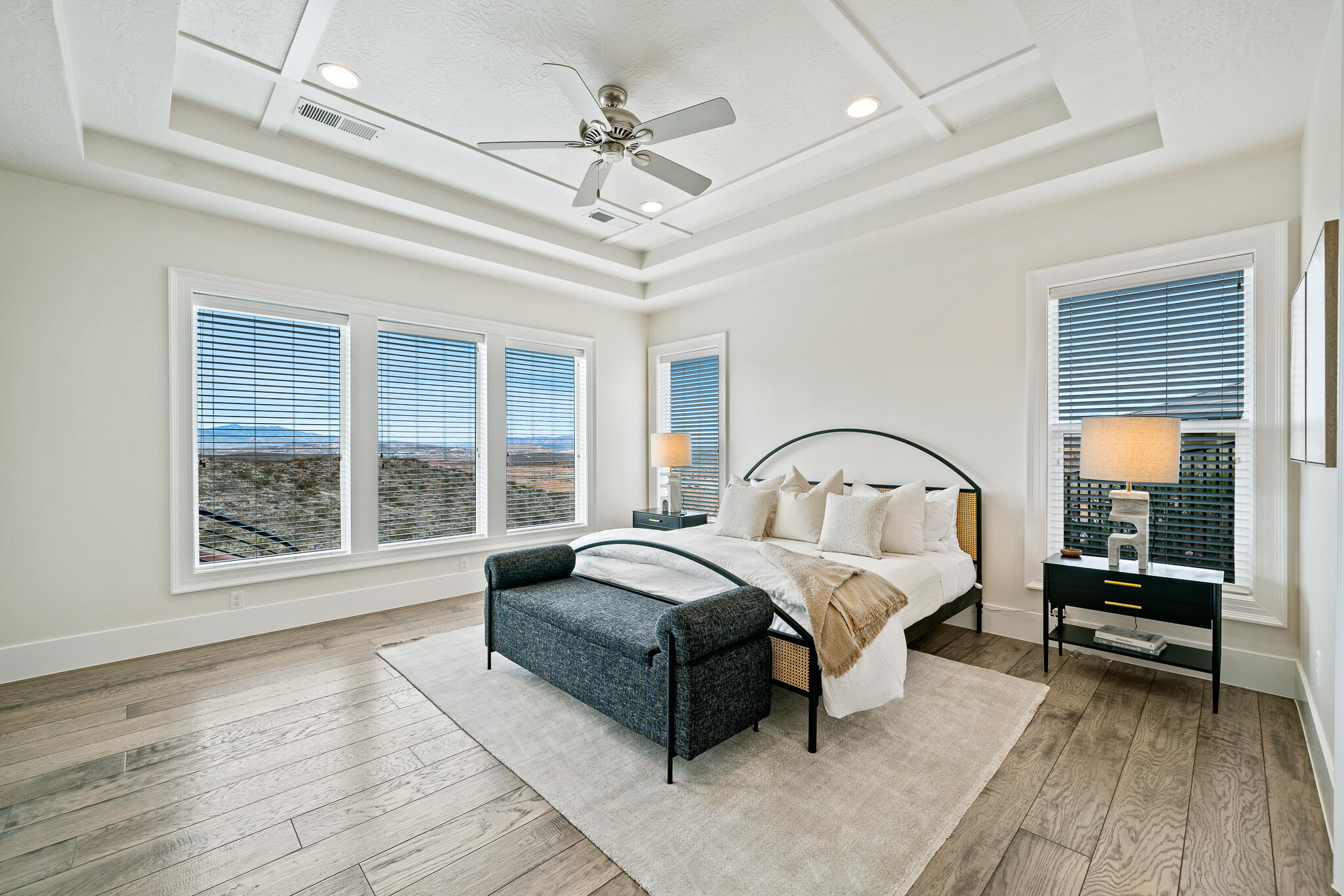 DESERTS EDGE - Residential